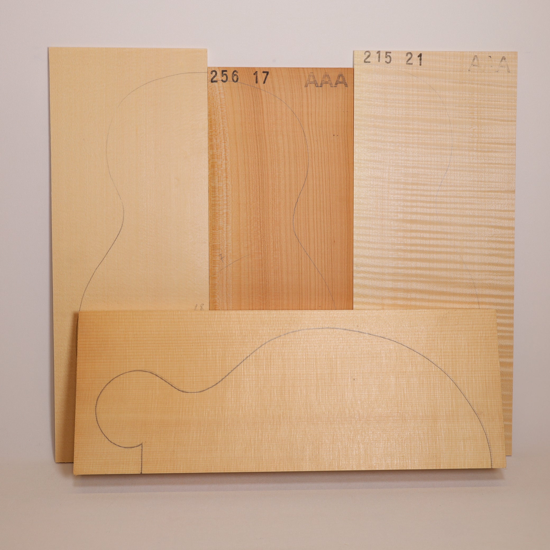 Weitere Zupfinstrumente