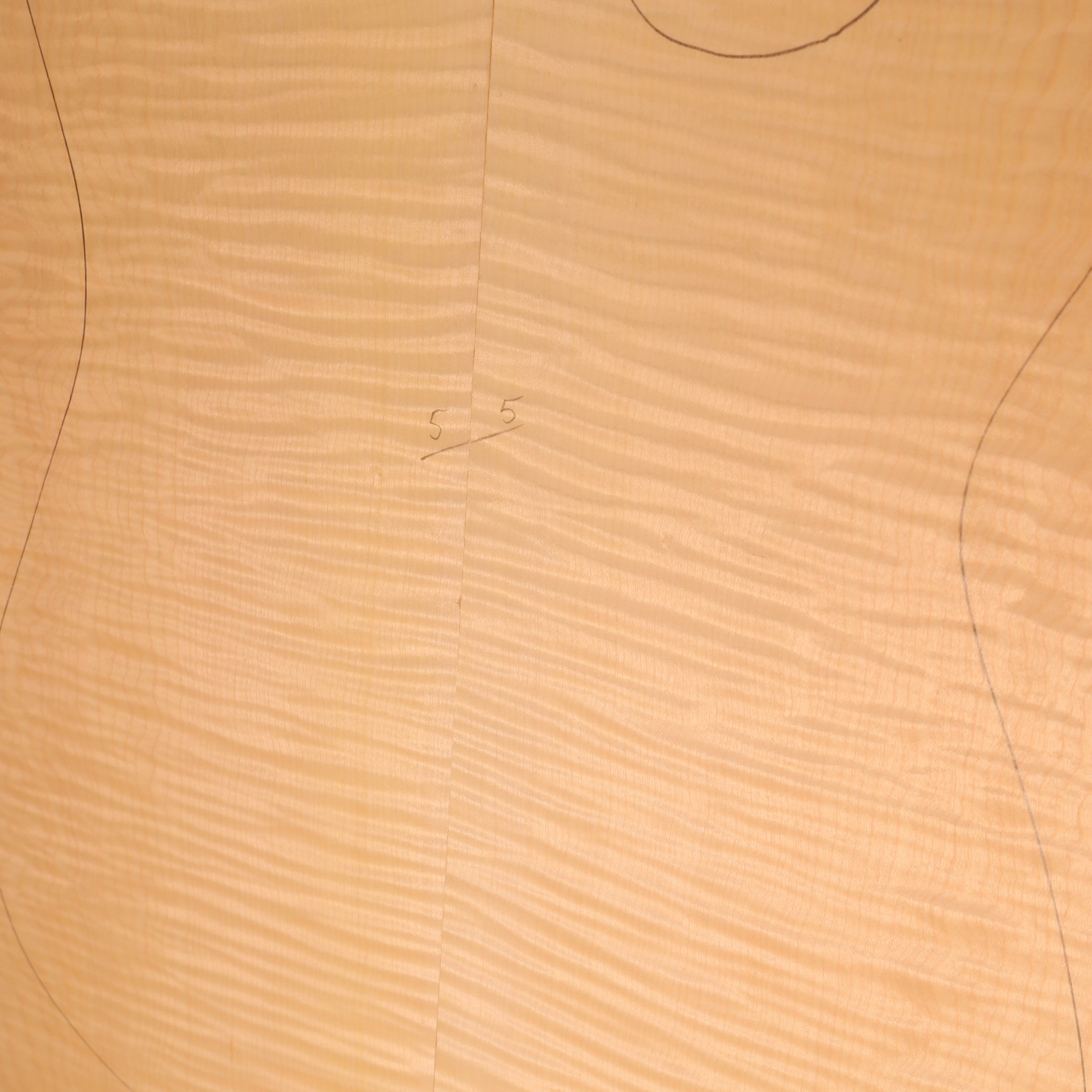 Maple Carved Top 2-piece for Electric Guitar AAA (no. 2185)