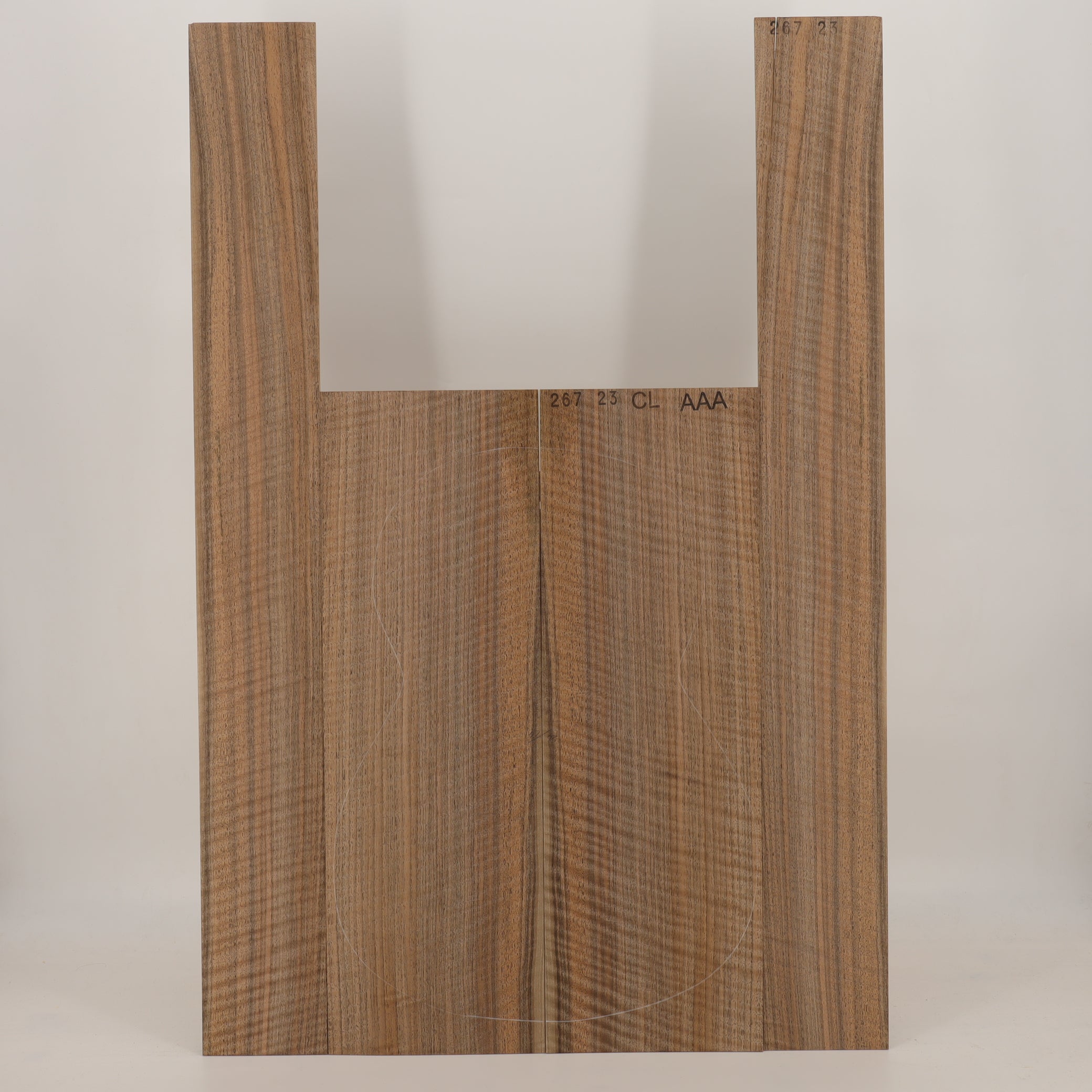 Walnut Set (Back/Sides) for Classical Guitar AAA (no. 2412)