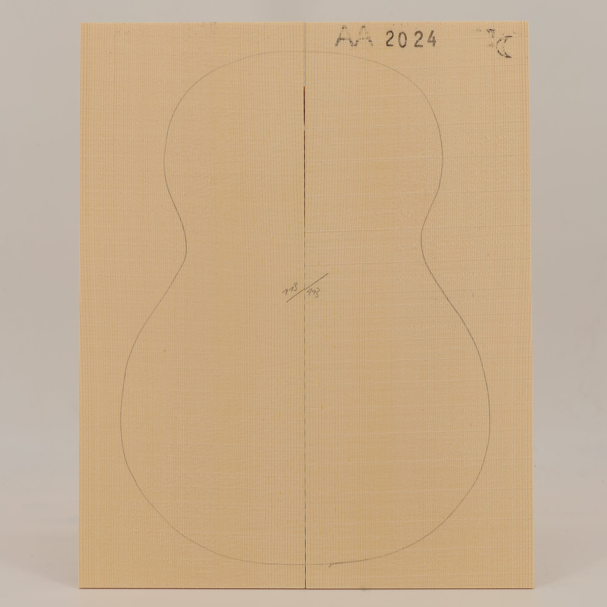 Spruce Top for Ukulele AA (no. 2589)