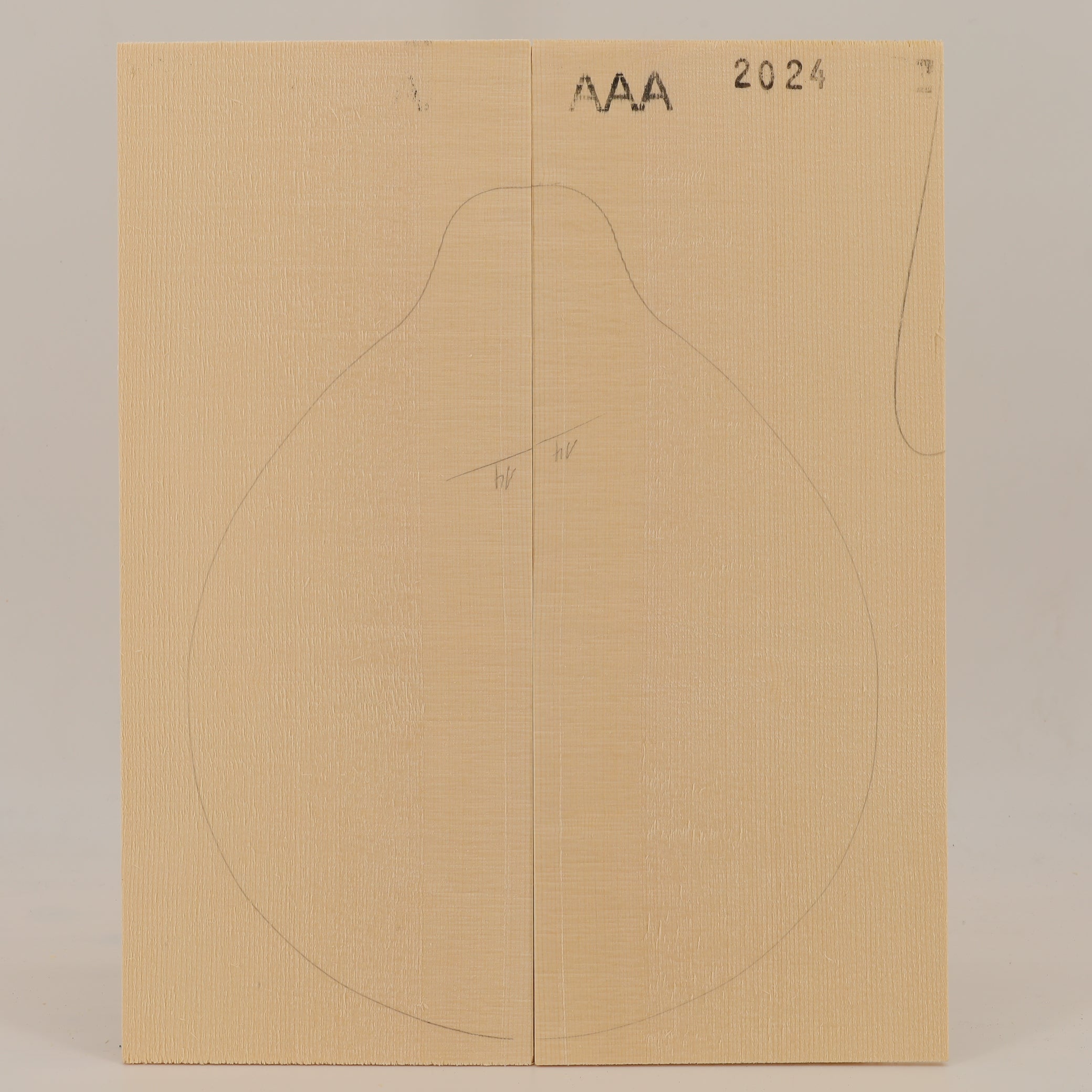 Spruce Top for Mandolin flat AAA (no. 2616)