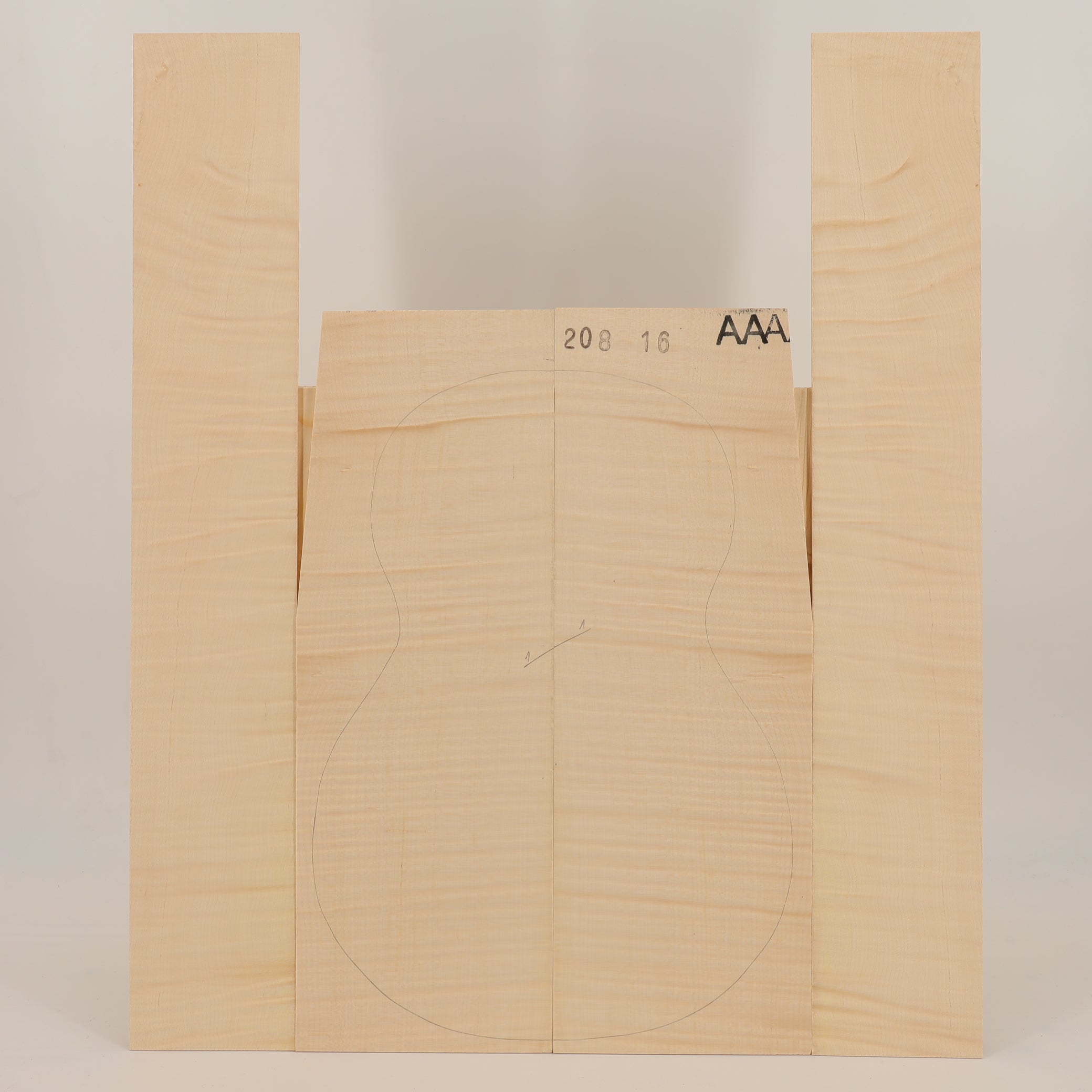 Maple Set (Back/Sides) for Ukulele AAA (no. 2627)