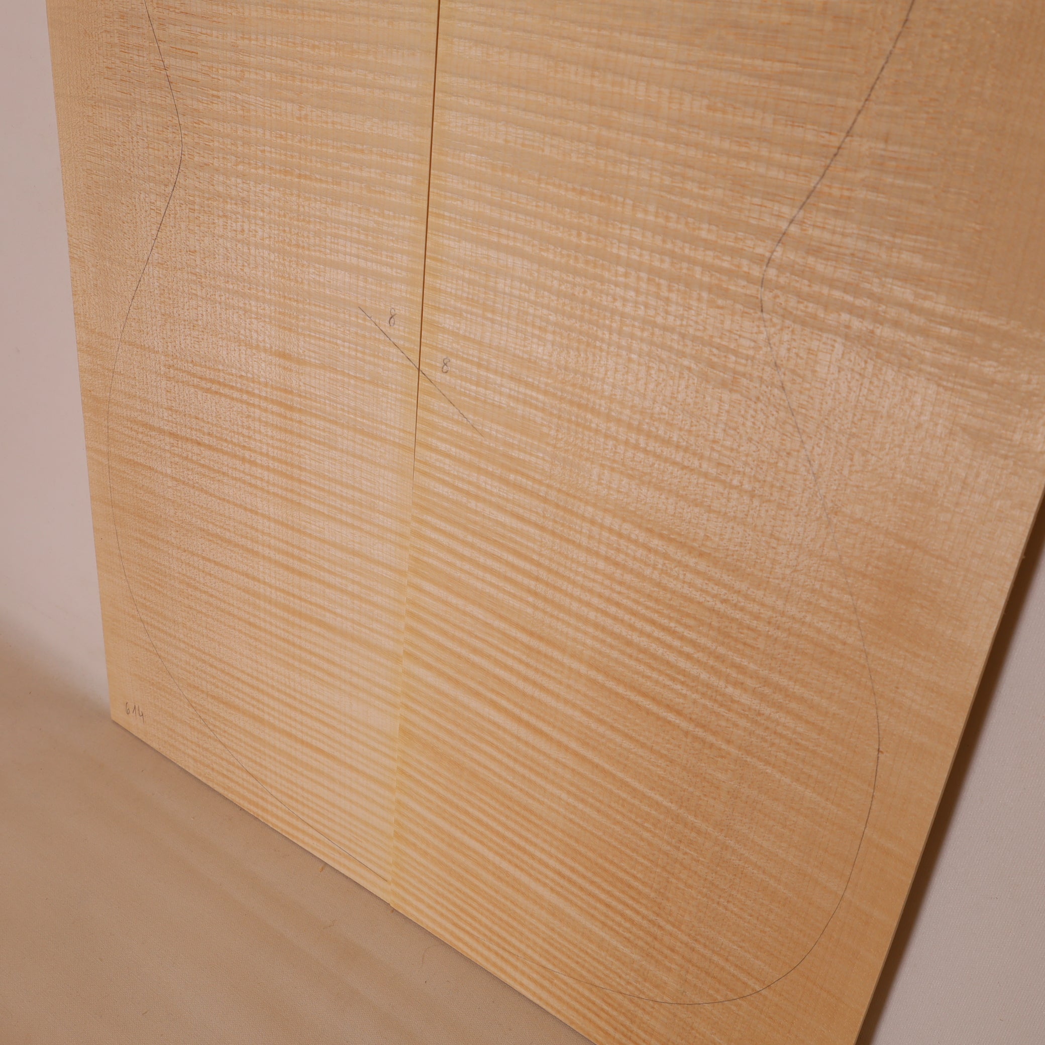 Maple Set (Back/Sides) for Classical Guitar AAA (no. 614)