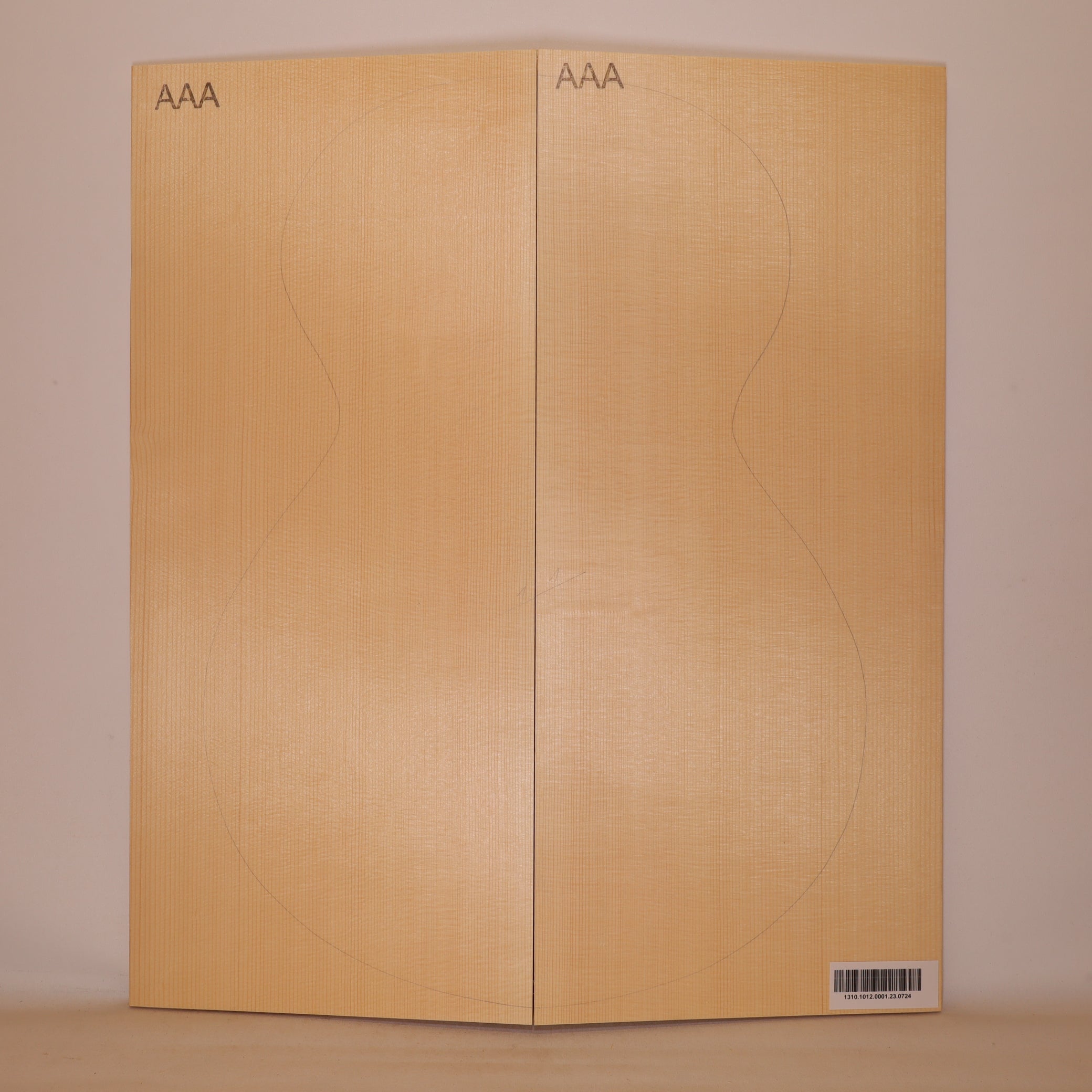 Spruce Top for Archtop Guitar AAA (no. 724)