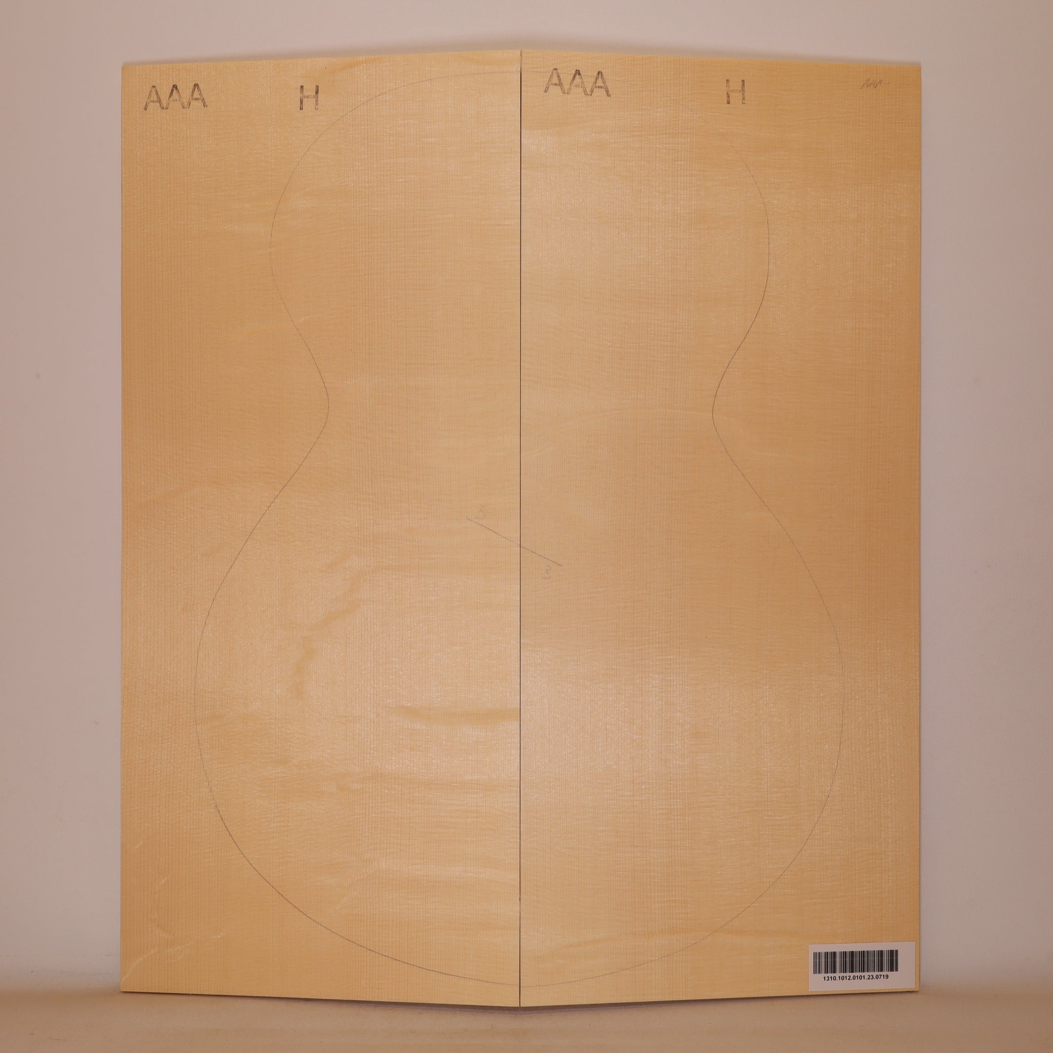 Spruce Top for Archtop Guitar AAA (no. 719)