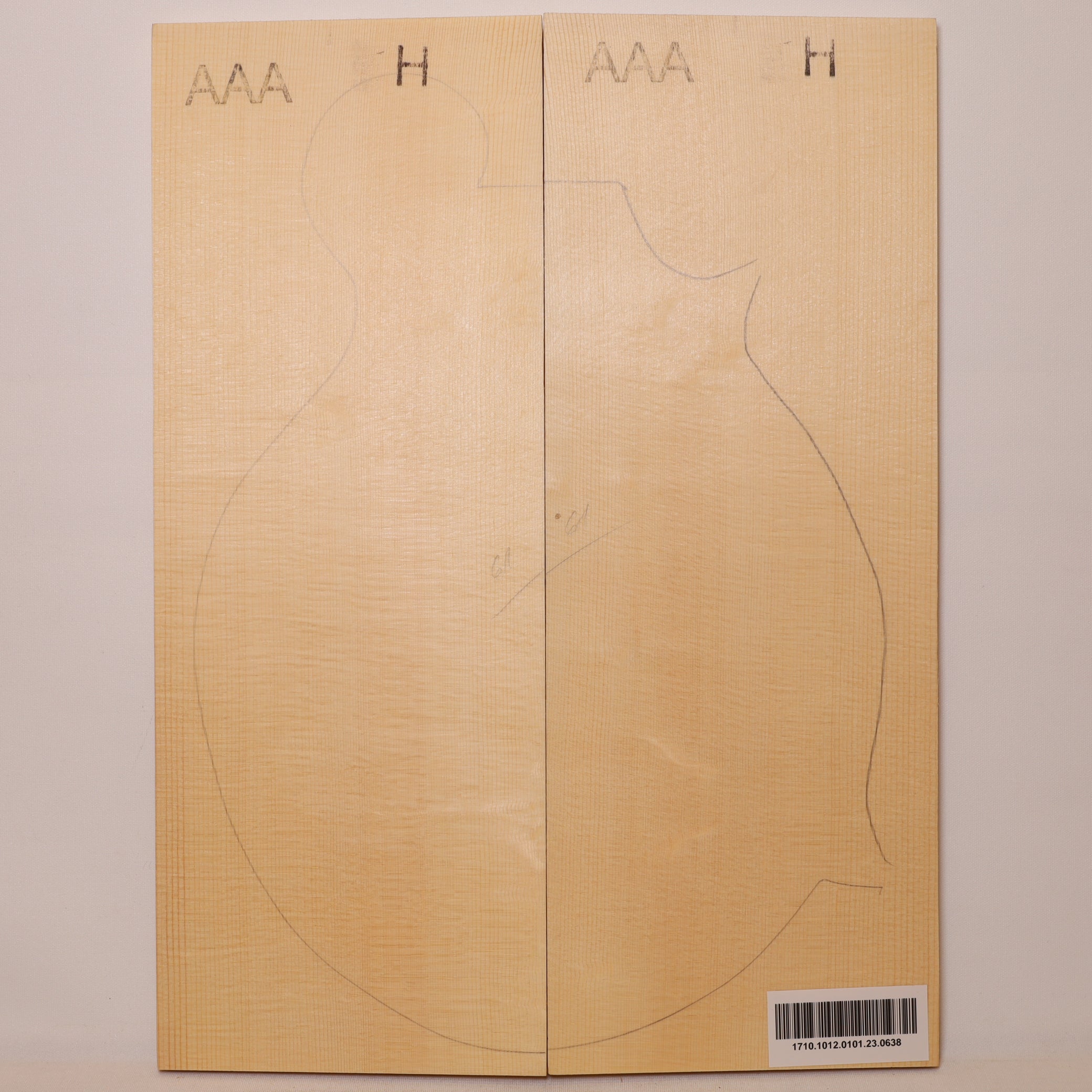 Spruce Top for Mandolin Archtop AAA (no. 638)