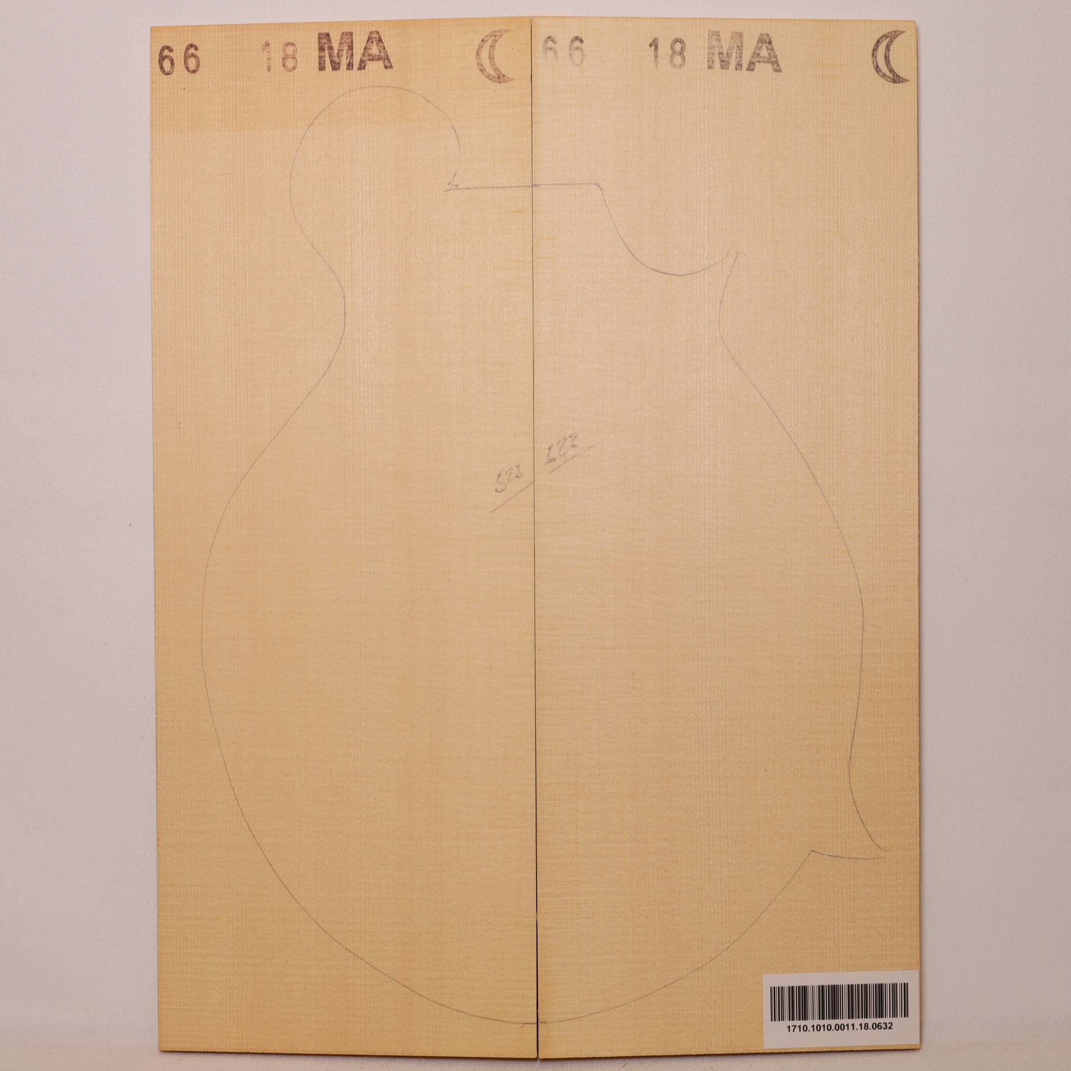 Spruce Top for Mandolin Archtop MA (no. 632)