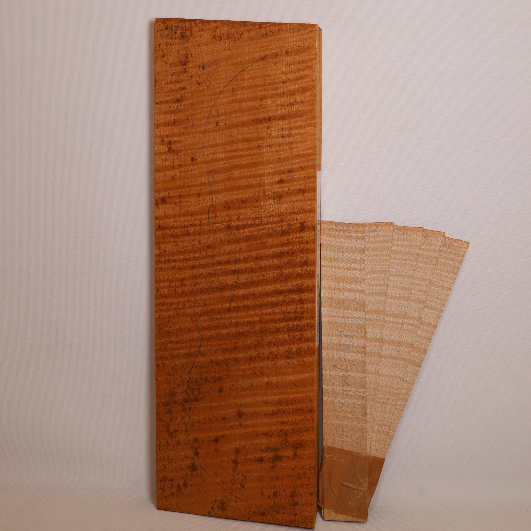 Maple Set (back/sides) for Violin from 1967 (no. 1822)