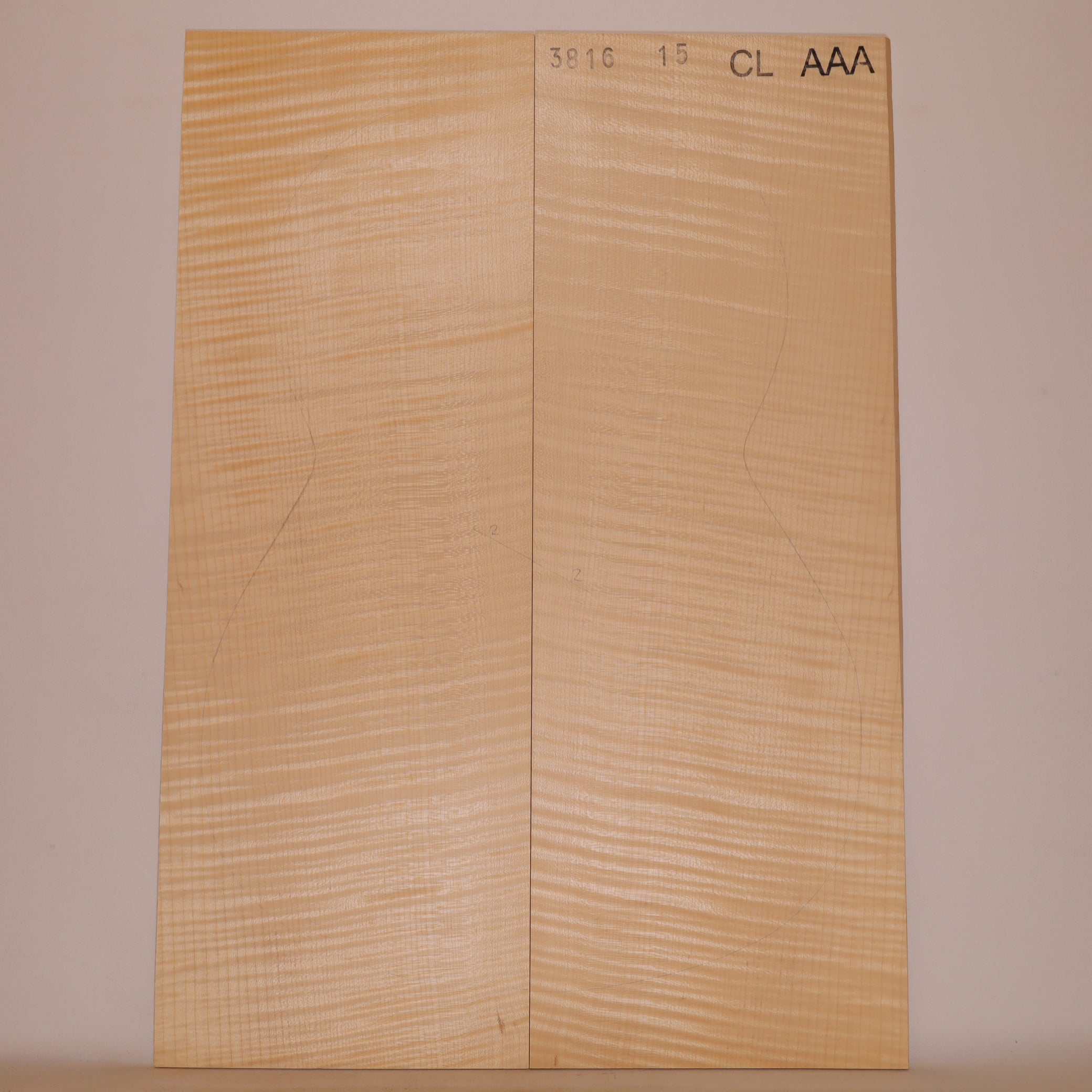 Maple Back for Classical Guitar AAA (no. 878)
