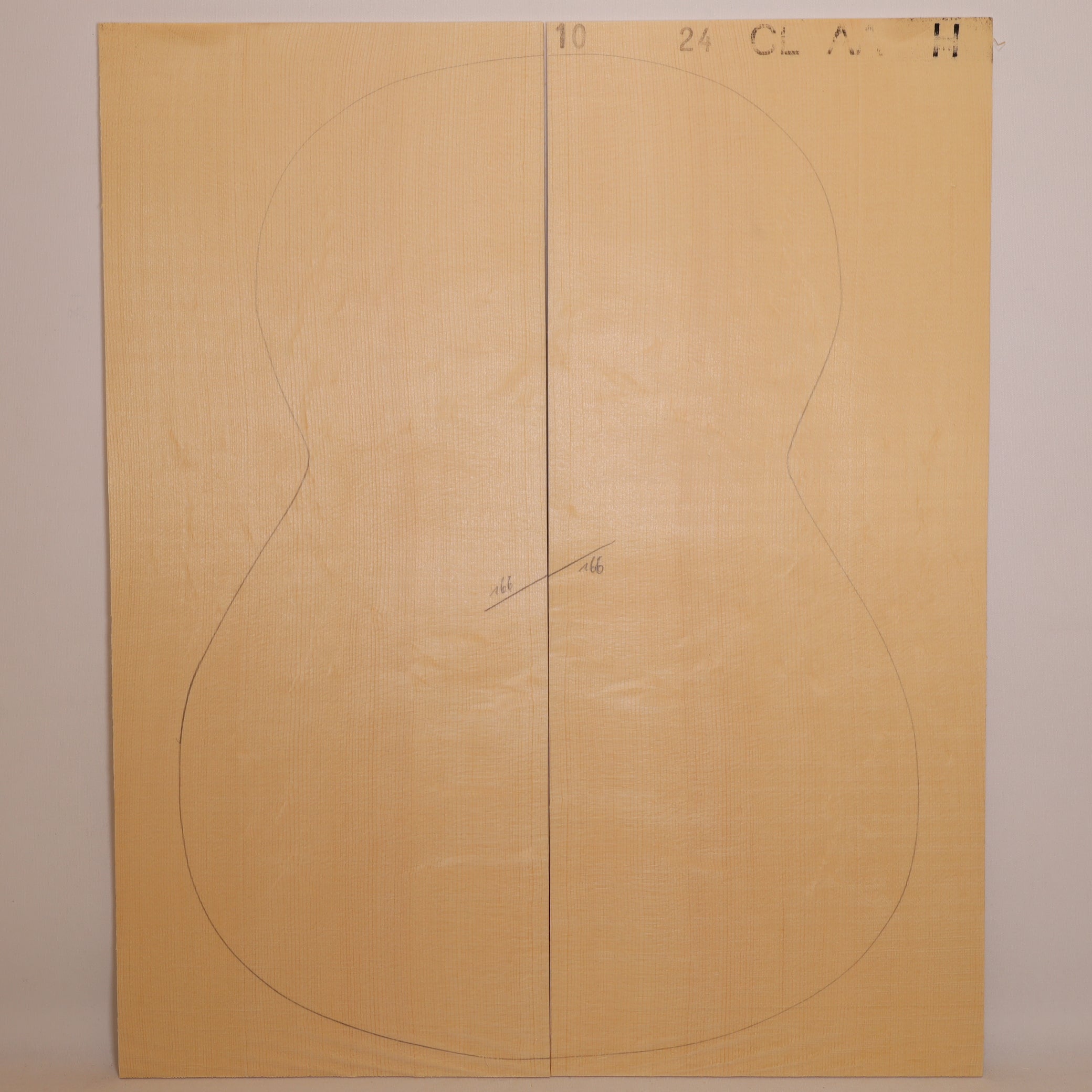 Spruce Top for Classical Guitar AA (no. 1748)