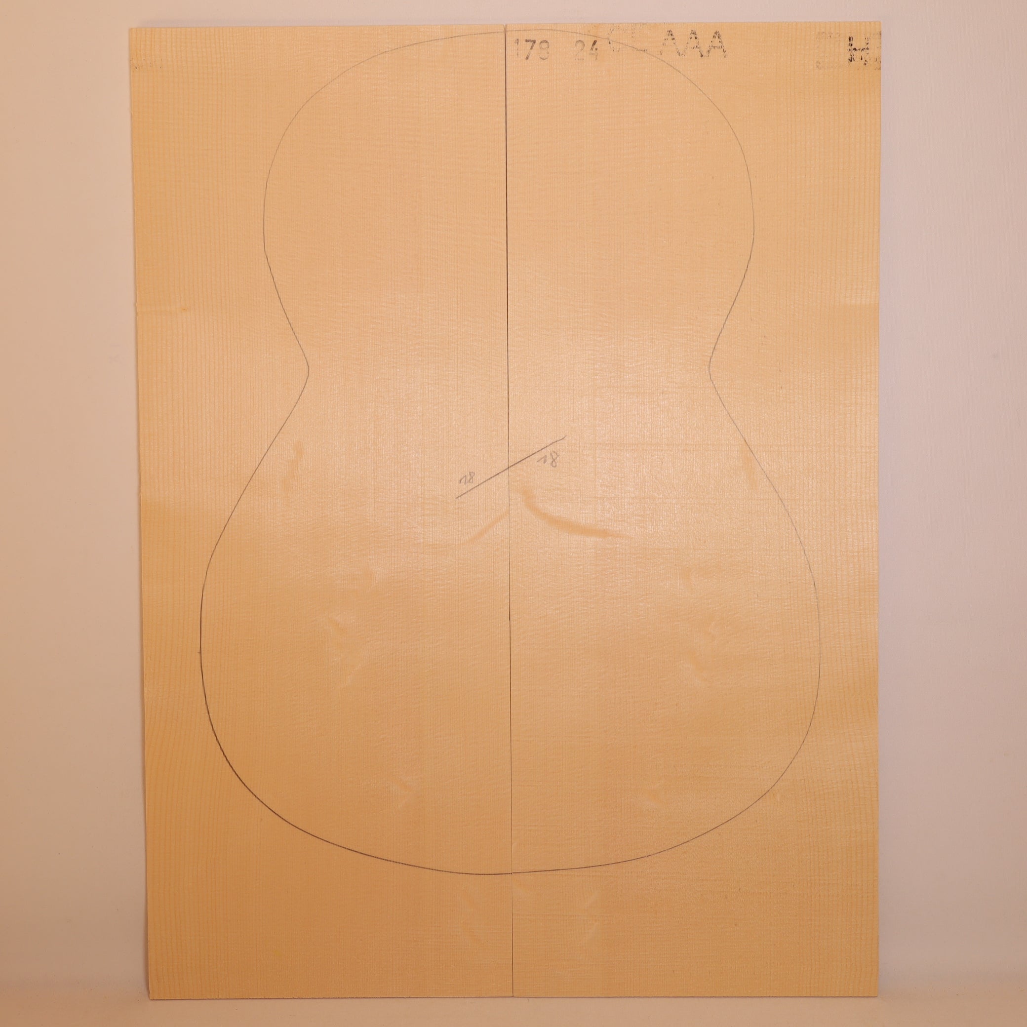 Spruce Top for Classical Guitar AAA (no. 1775)