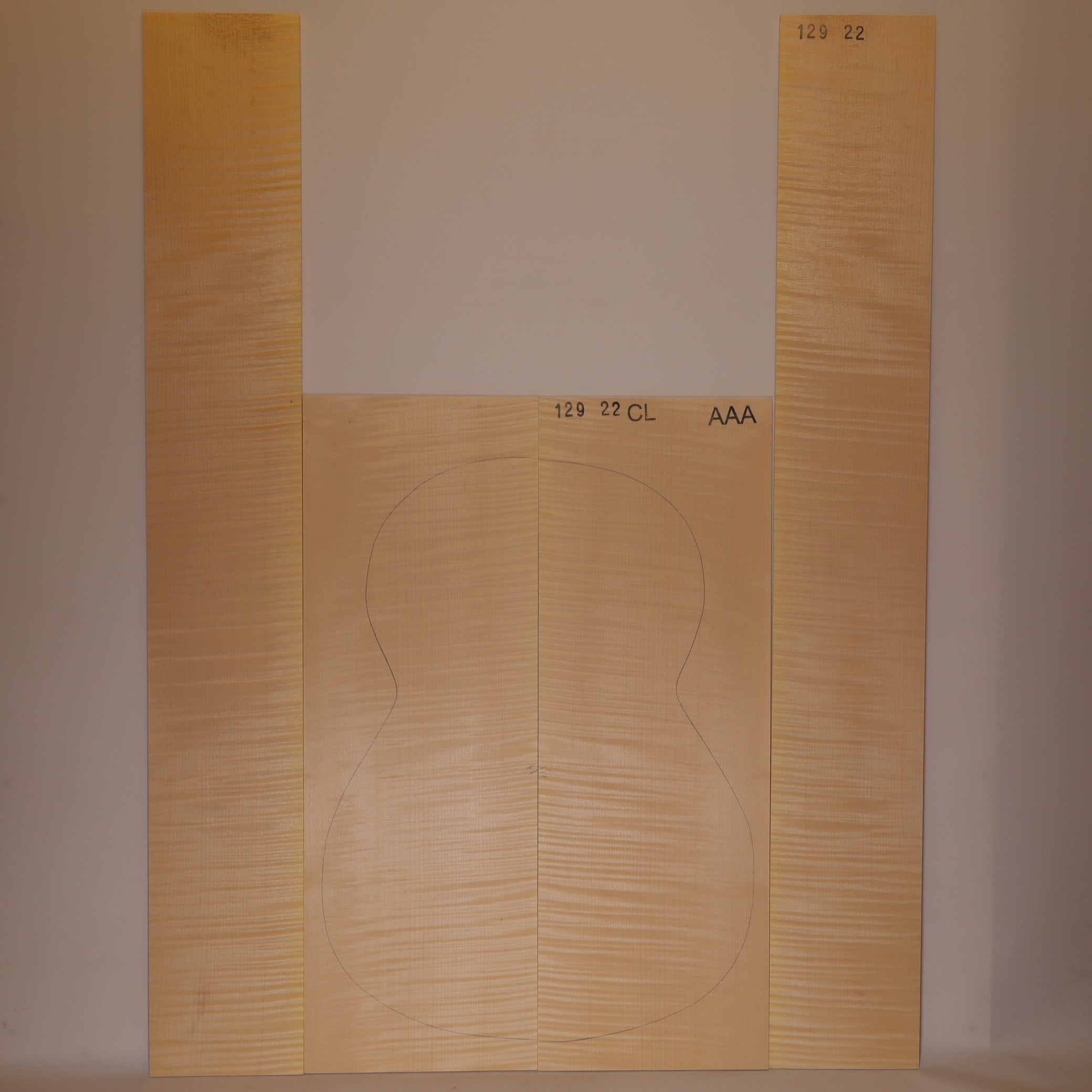 Ahorn Set (Boden/Zargen) für klassische Gitarre AAA (Nr. 2022)