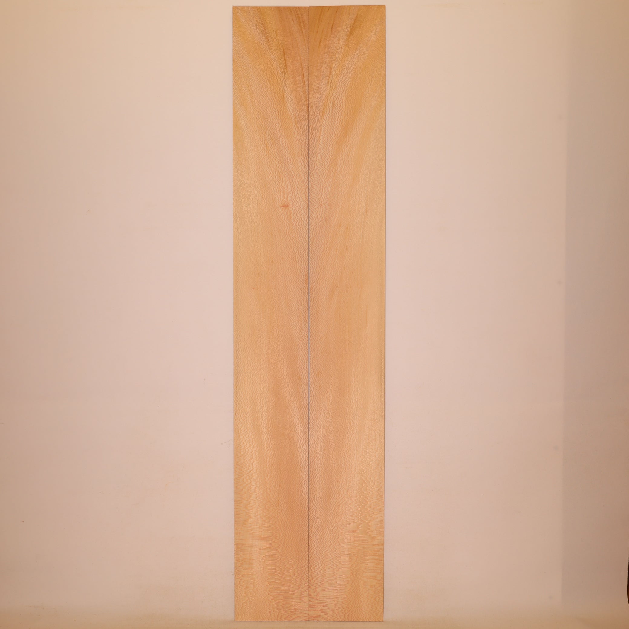 London Plane Tree Sides for Classical Guitar AA (no. 2120)