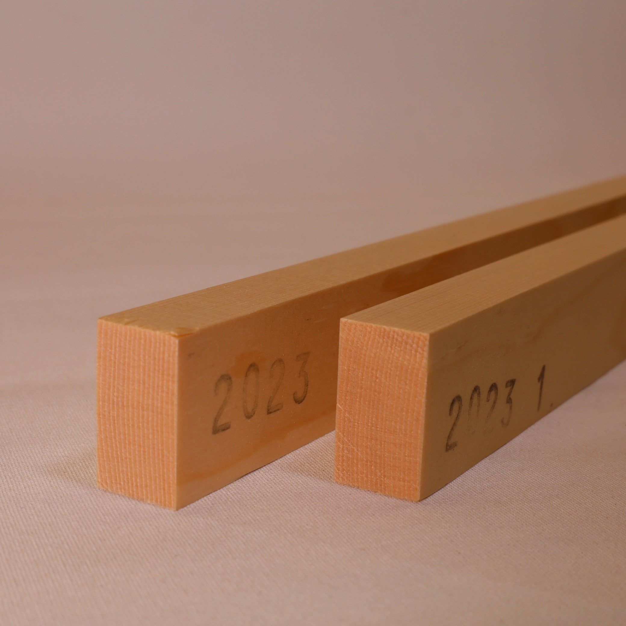 Spruce Bass Bar for Cello 1. Quality