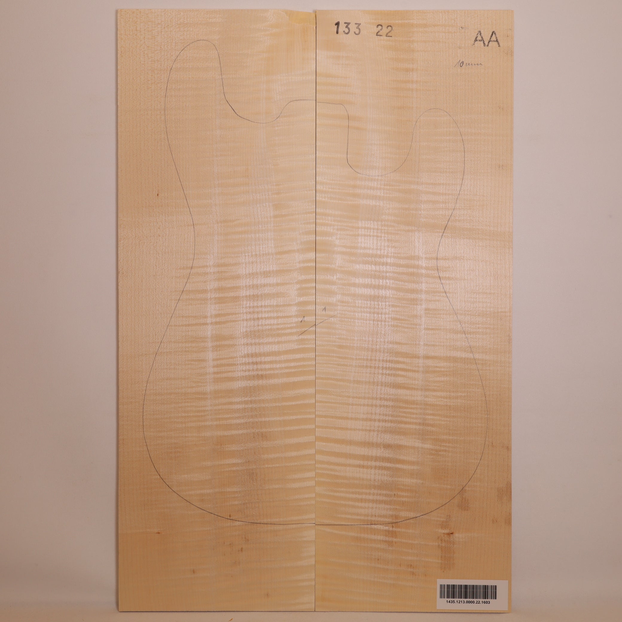 Maple Drop Top 2-piece for Electric Guitar AA (no. 1603)