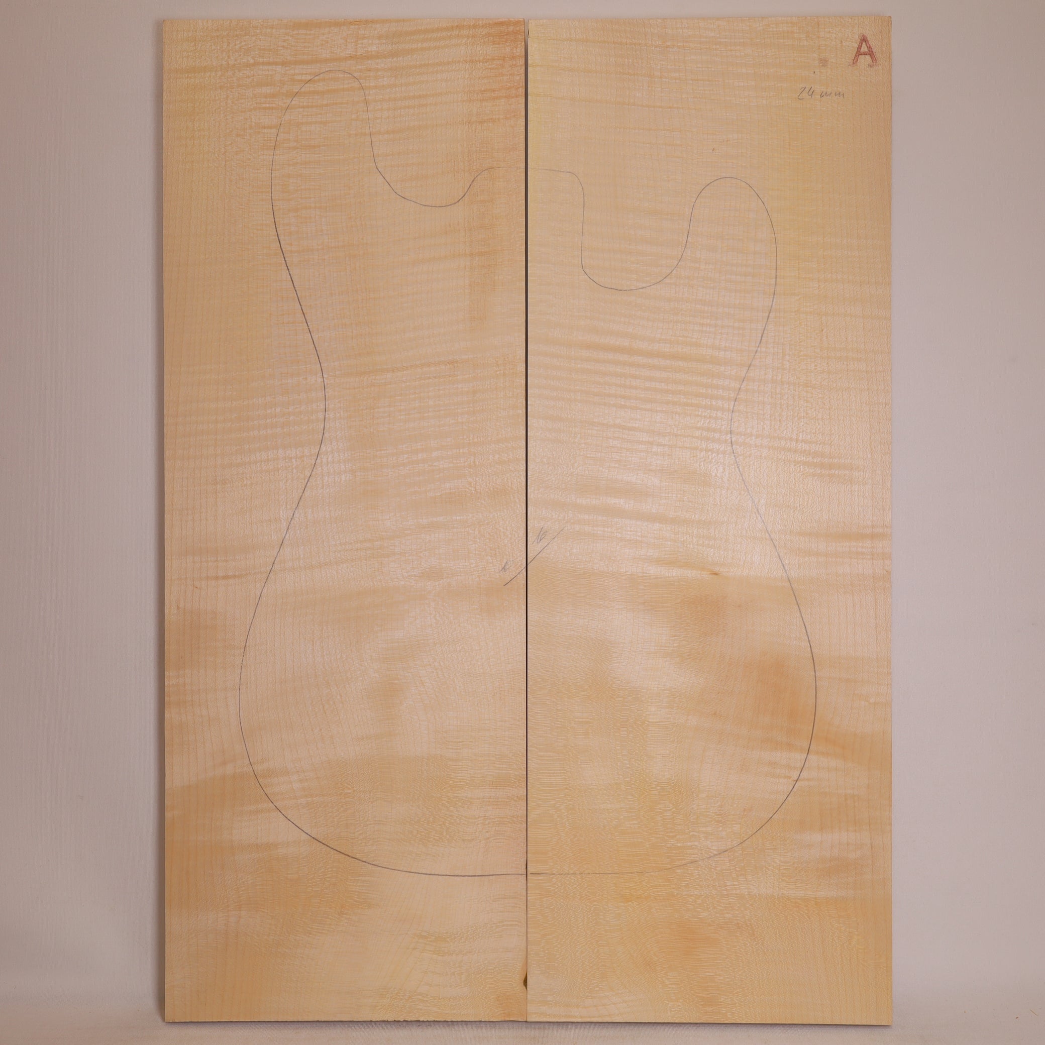 Maple Carved Top 2-piece for Electric Guitar A (no. 813)
