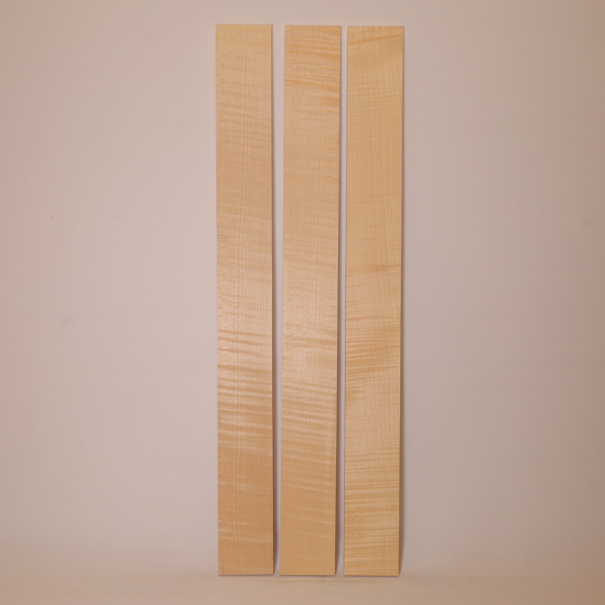 Maple Fingerboard Guitar 2. Quality