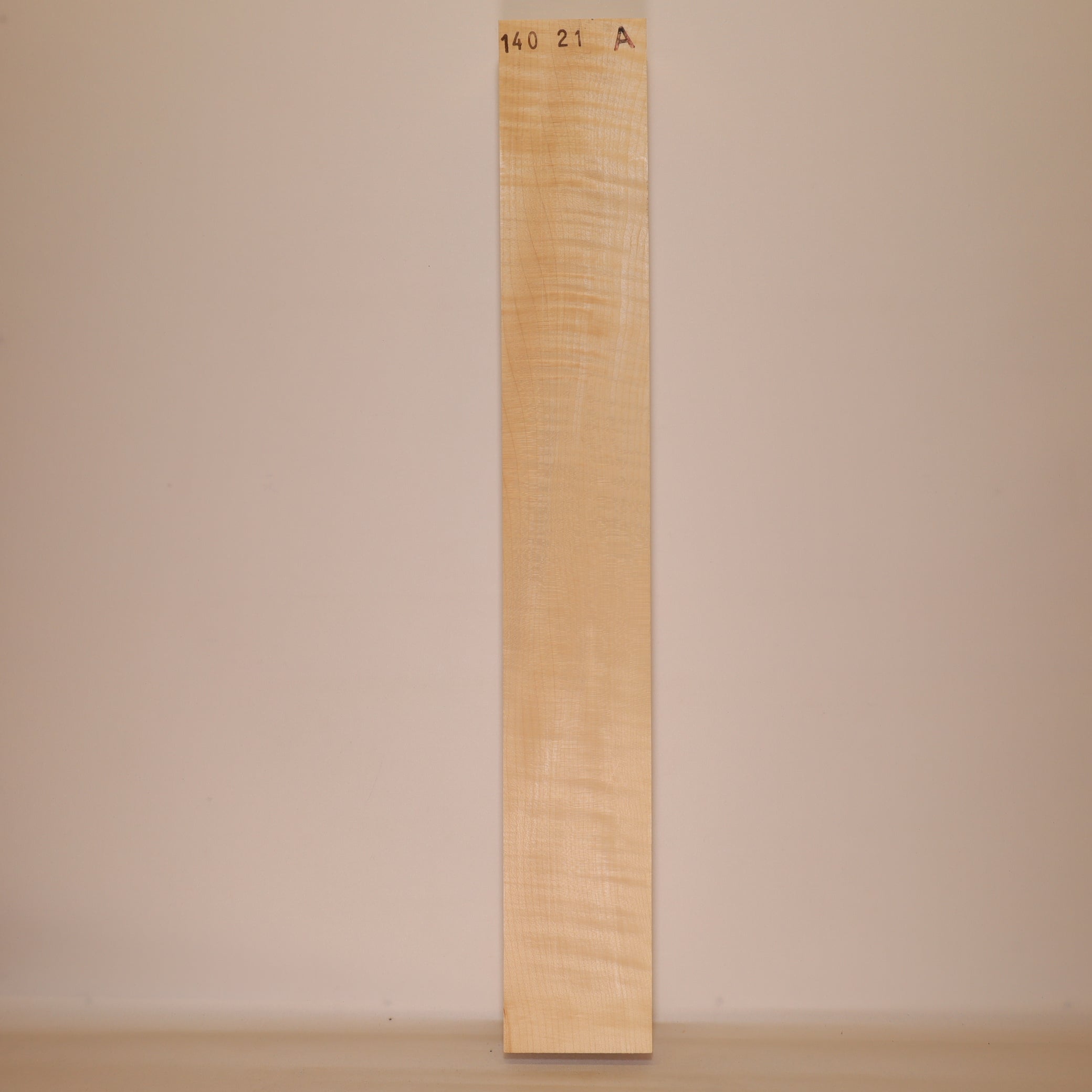 Maple Neck 700x100x50 mm A (no. 175)