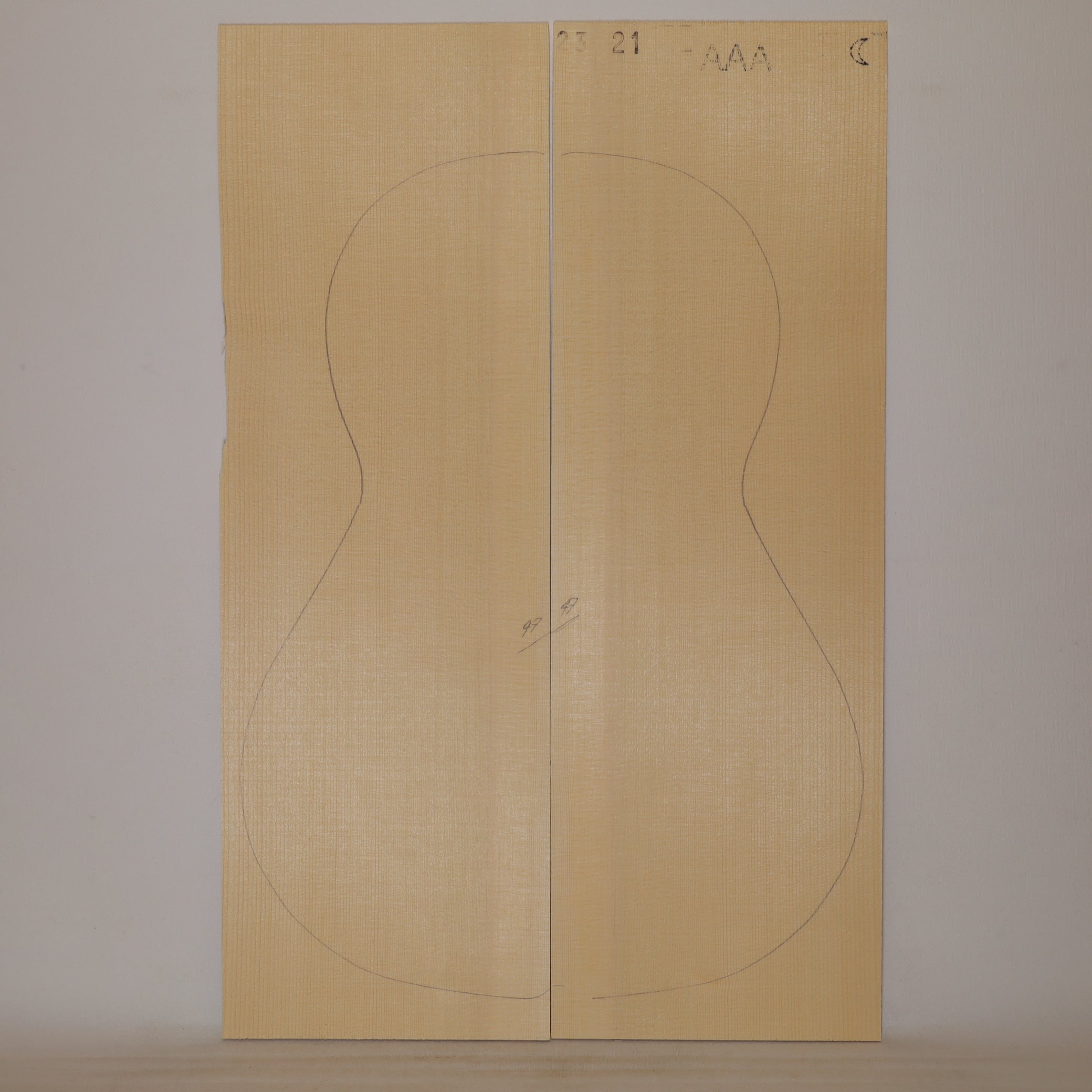 Spruce Top for Parlor Guitar AAA (no. 743)