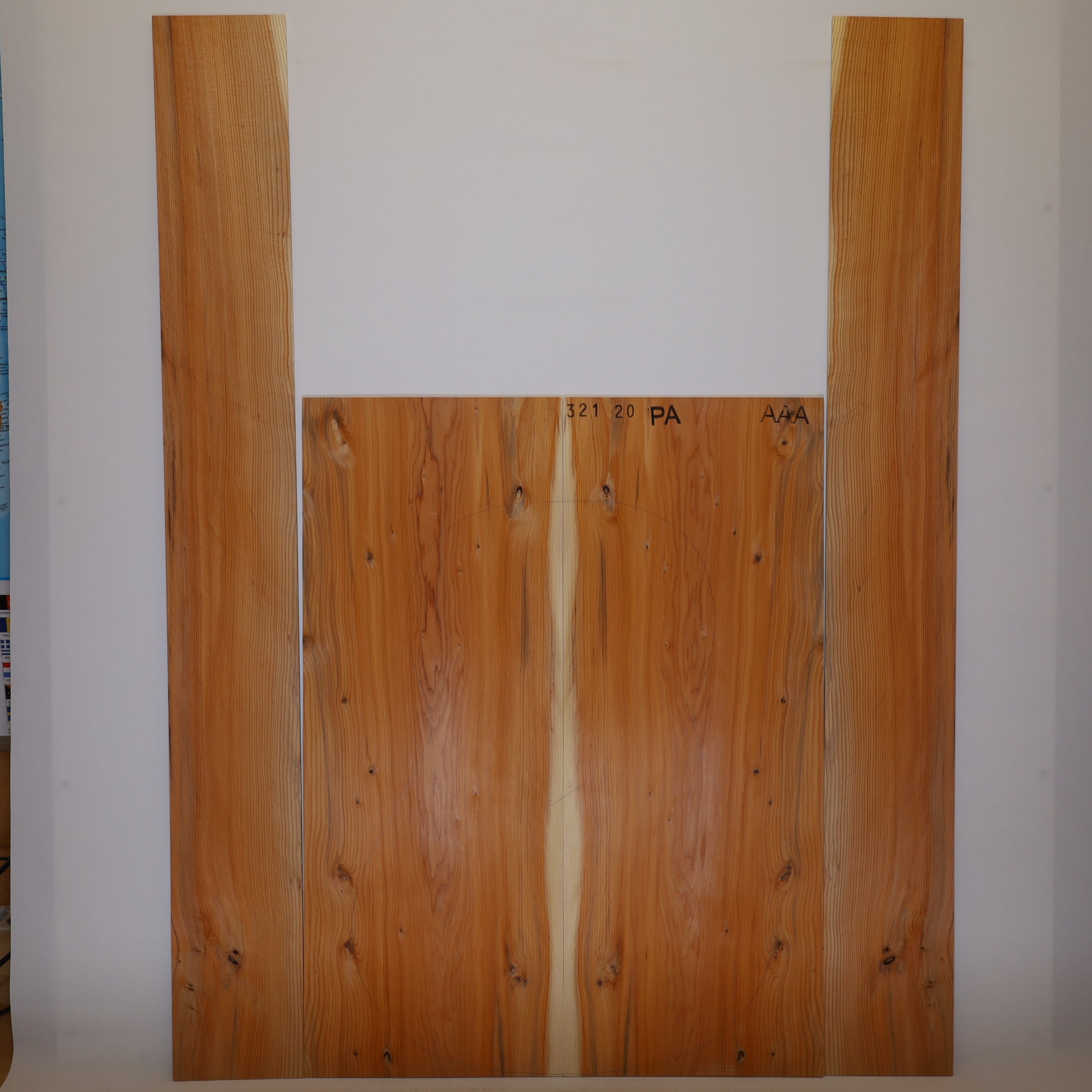 Yew Set (Back/Sides) for Parlor Guitar AAA (no. 756)