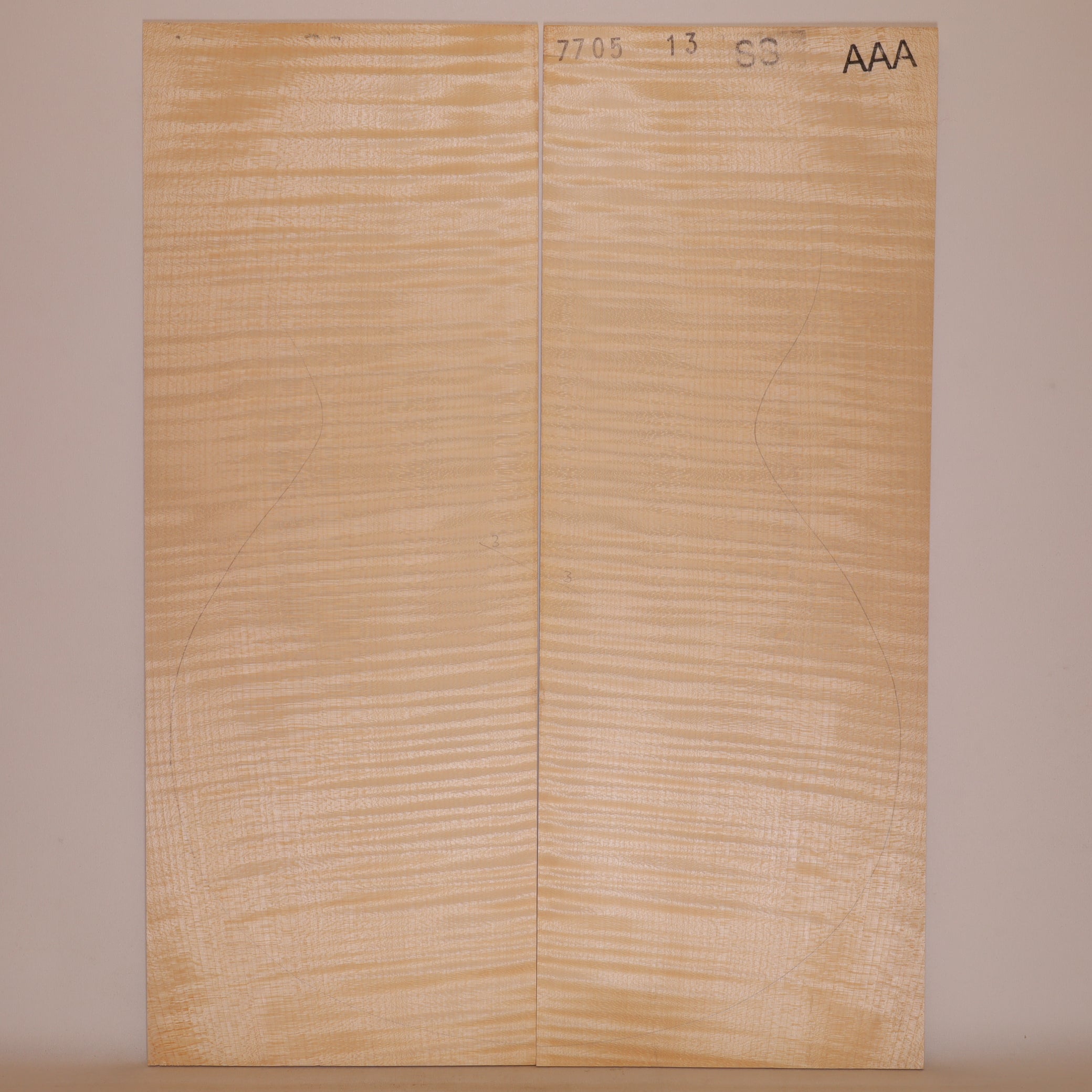 Maple Back for Steel String Guitar AAA (no. 883)