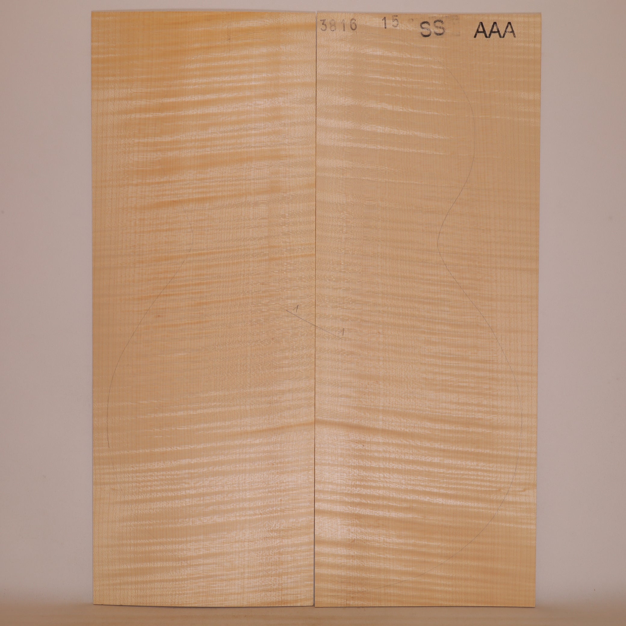 Maple Back for Steel String Guitar AAA (no. 884)