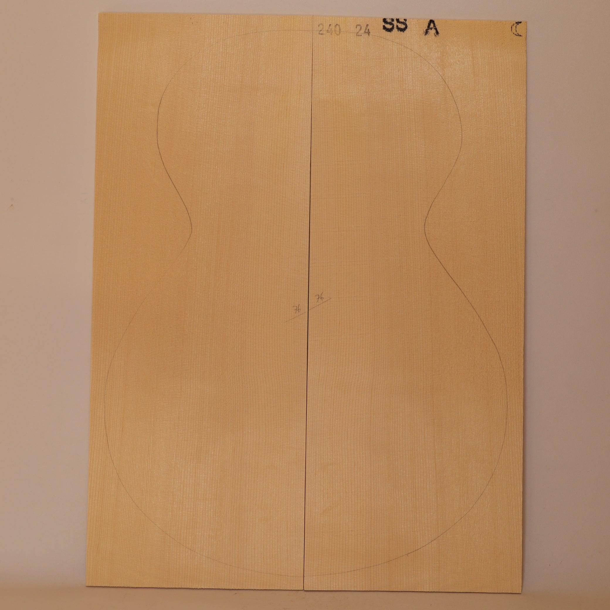 Spruce Top for Steel String Guitar A (no. 1872)