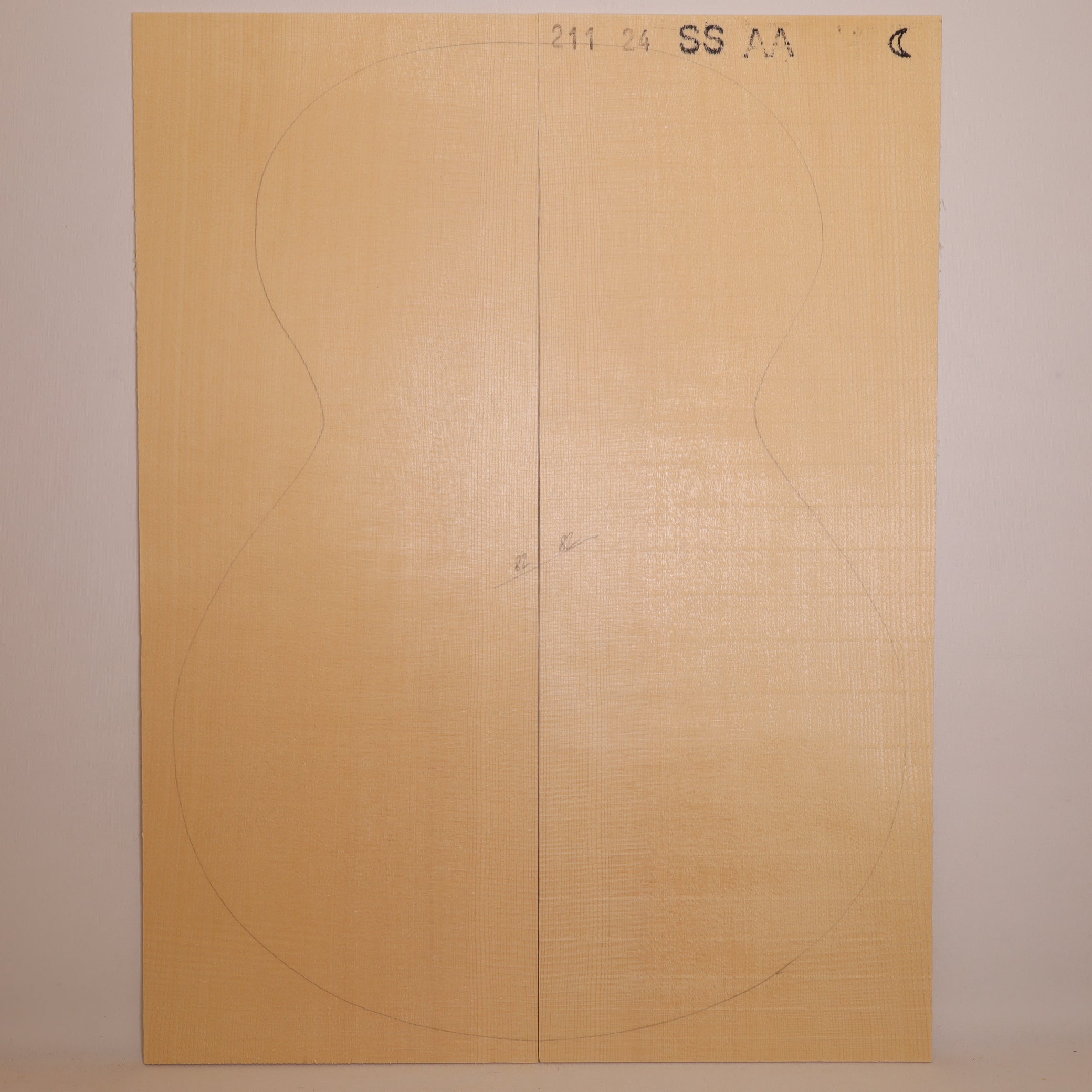 Spruce Top for Steel String Guitar AA (no. 1643)