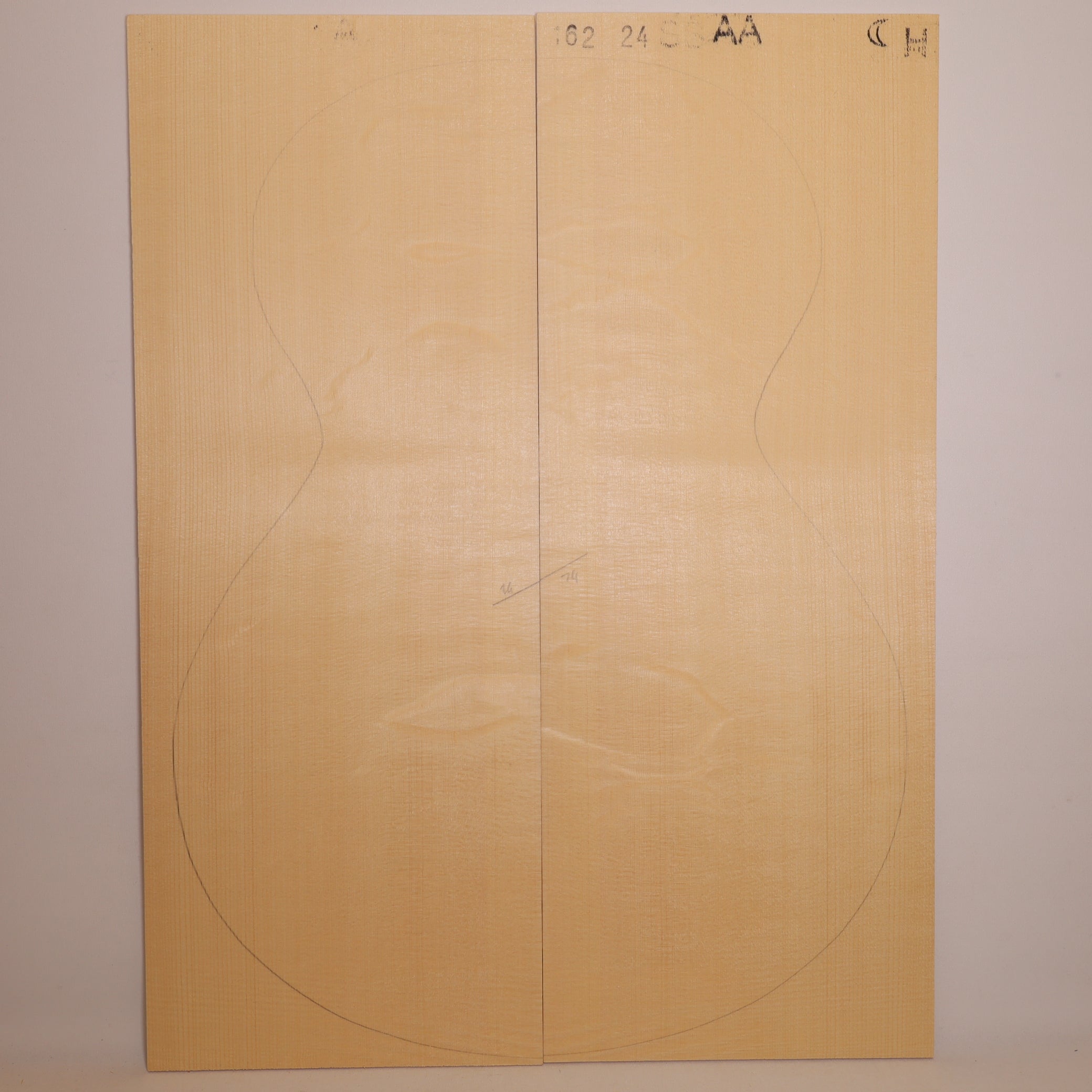 Spruce Top for Steel String Guitar AA (no. 1625)