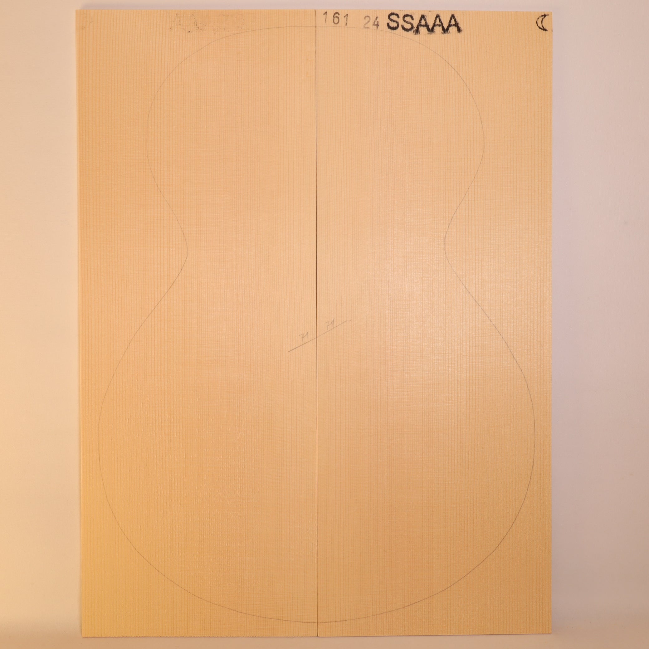 Spruce Top for Steel String Guitar AAA (no. 1677)