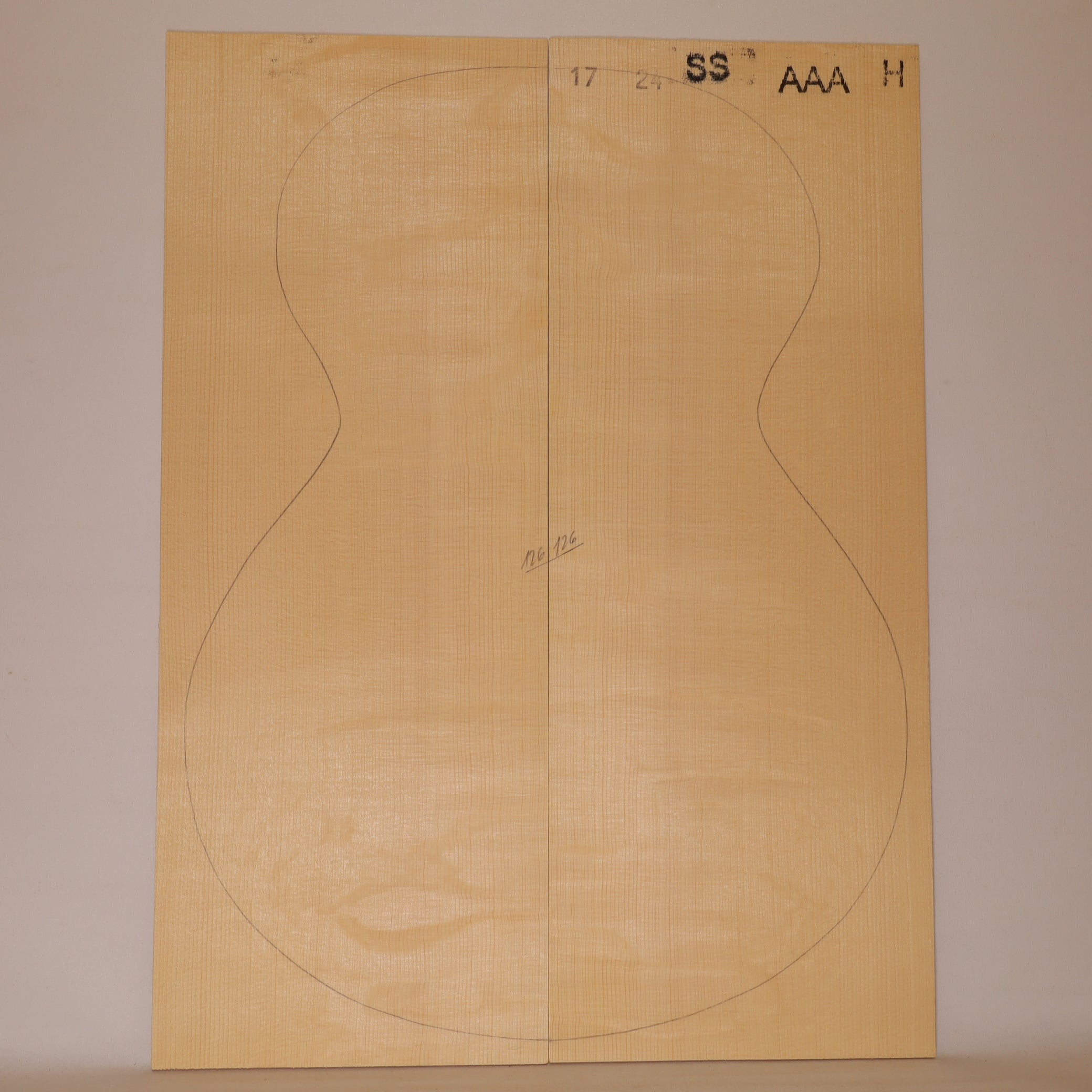 Spruce Top for Steel String Guitar AAA (no. 2176)