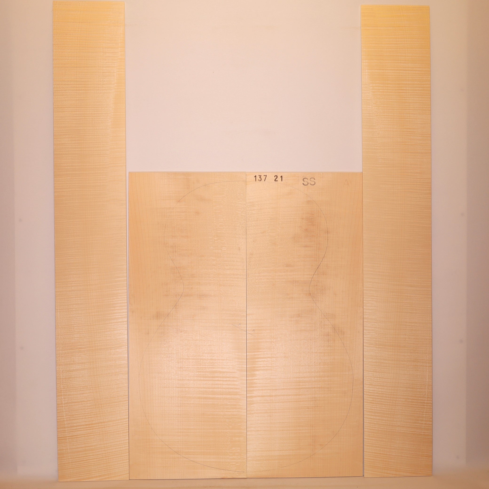 Maple Set (Back/Sides) for Steel String Guitar A (no. 620)