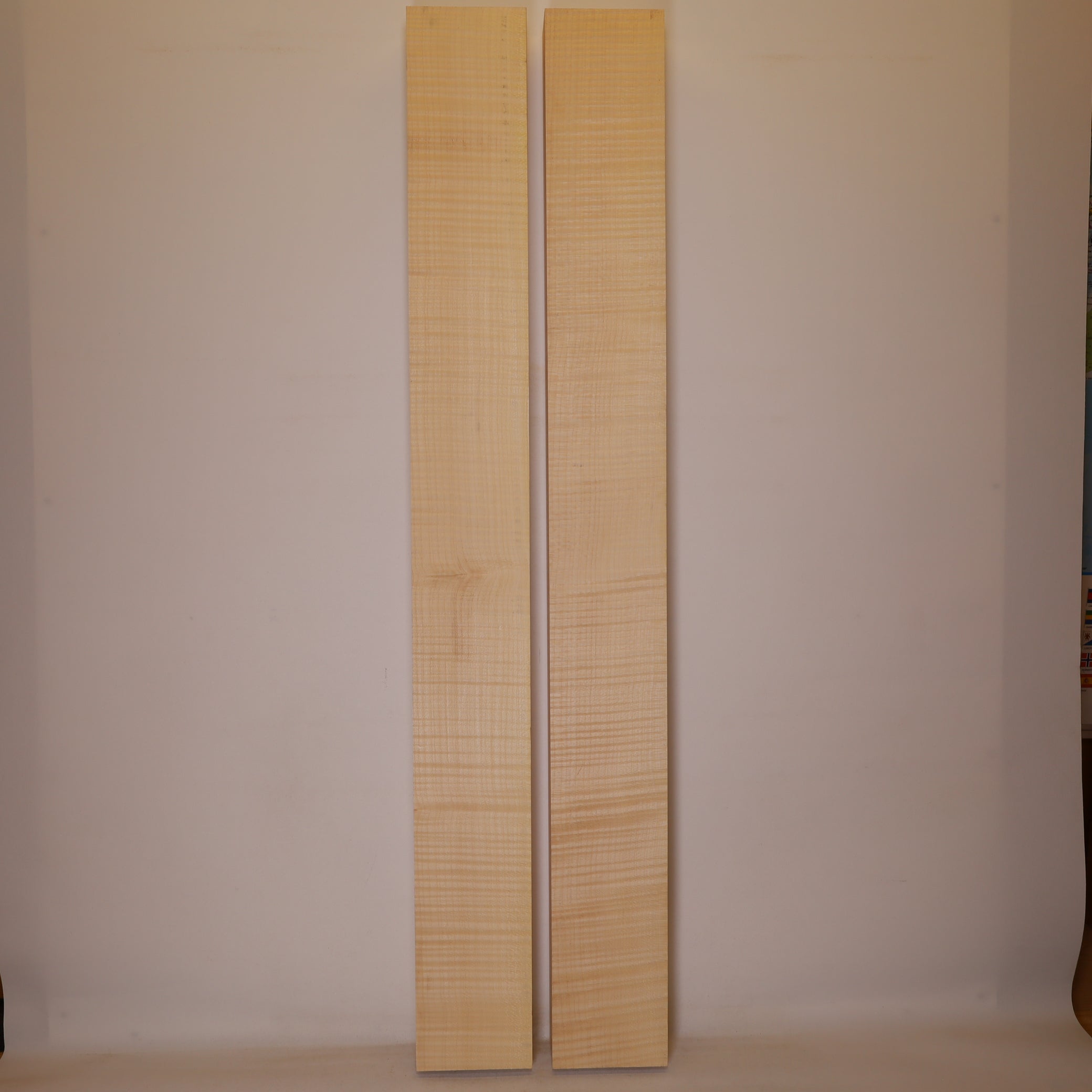 Pack of 2 Maple Necks 900x100x50 mm AA - with buds (no. 1002)