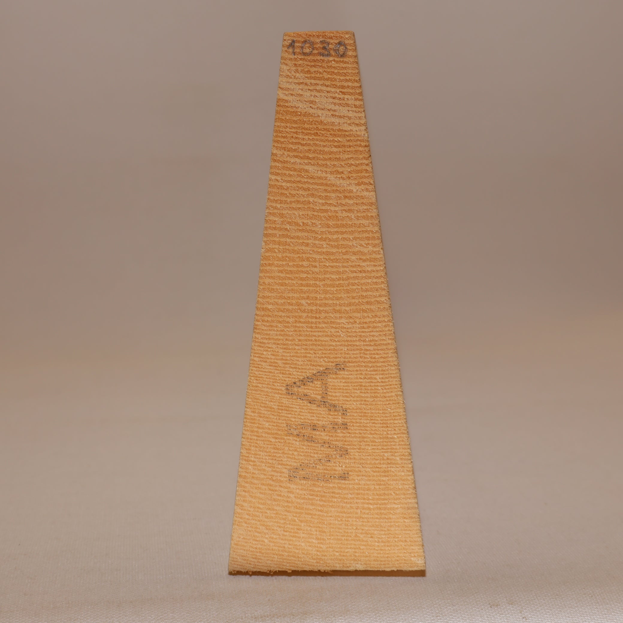 Spruce Top for Violin MA (no. 1030)