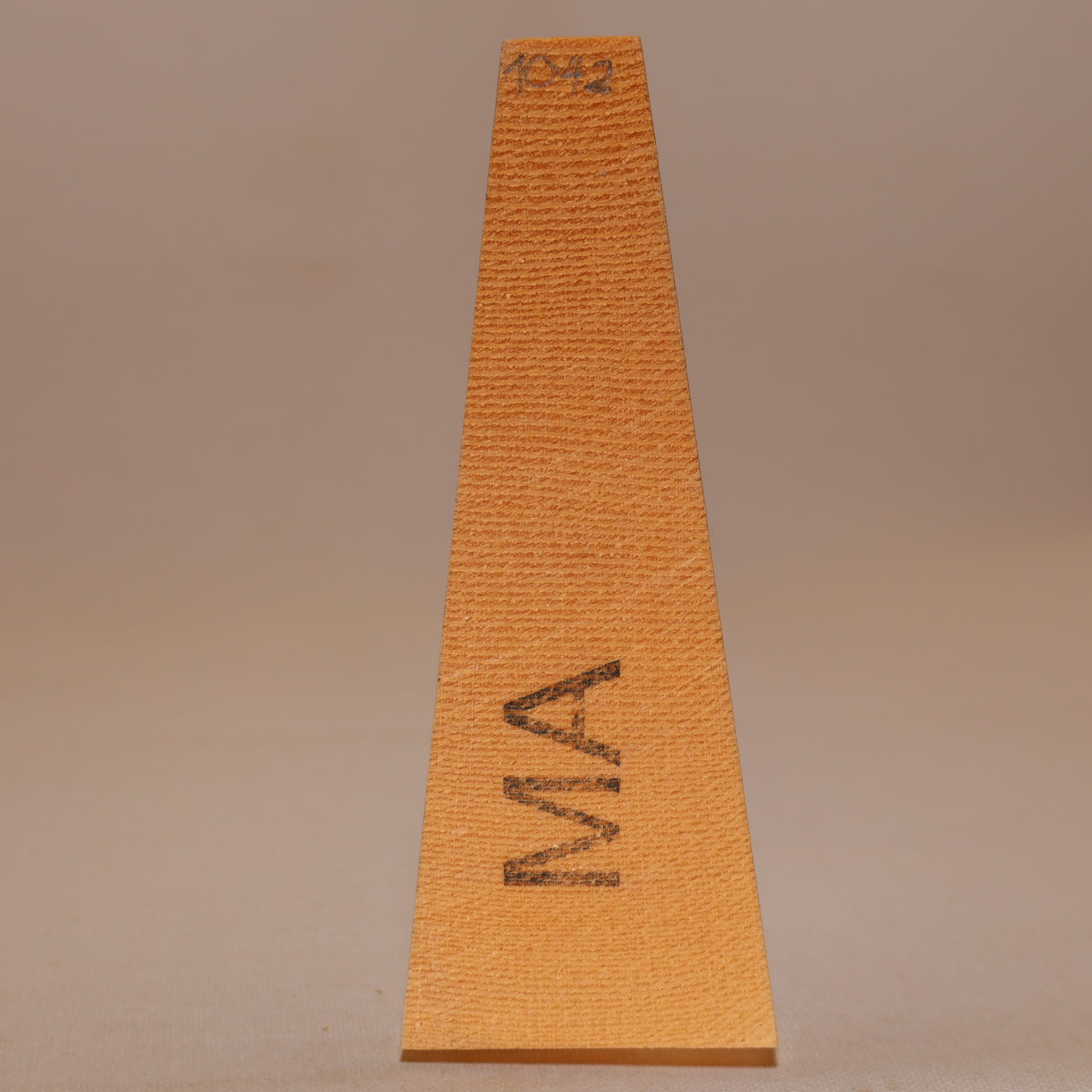 Spruce Top for Violin MA (no. 1042)