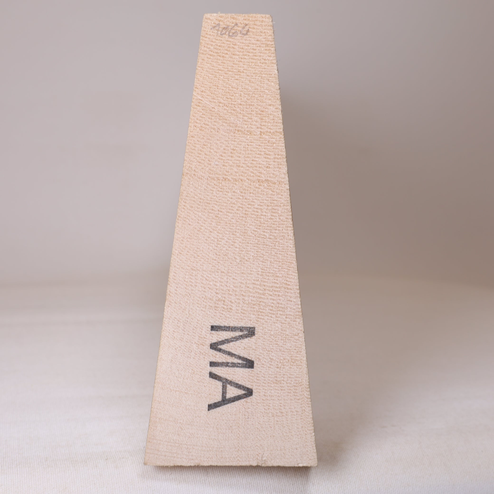 Spruce Top for Viola MA (no. 1064)