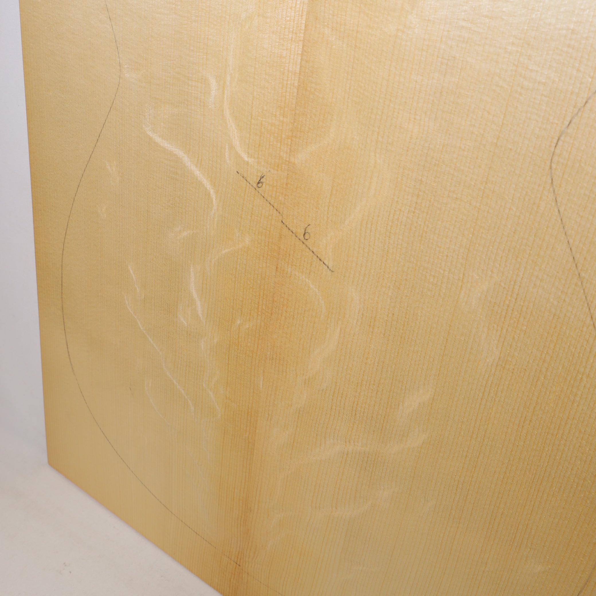 Thermo Spruce Top for Classical Guitar, heavy bearclaw, II (no. 1374)