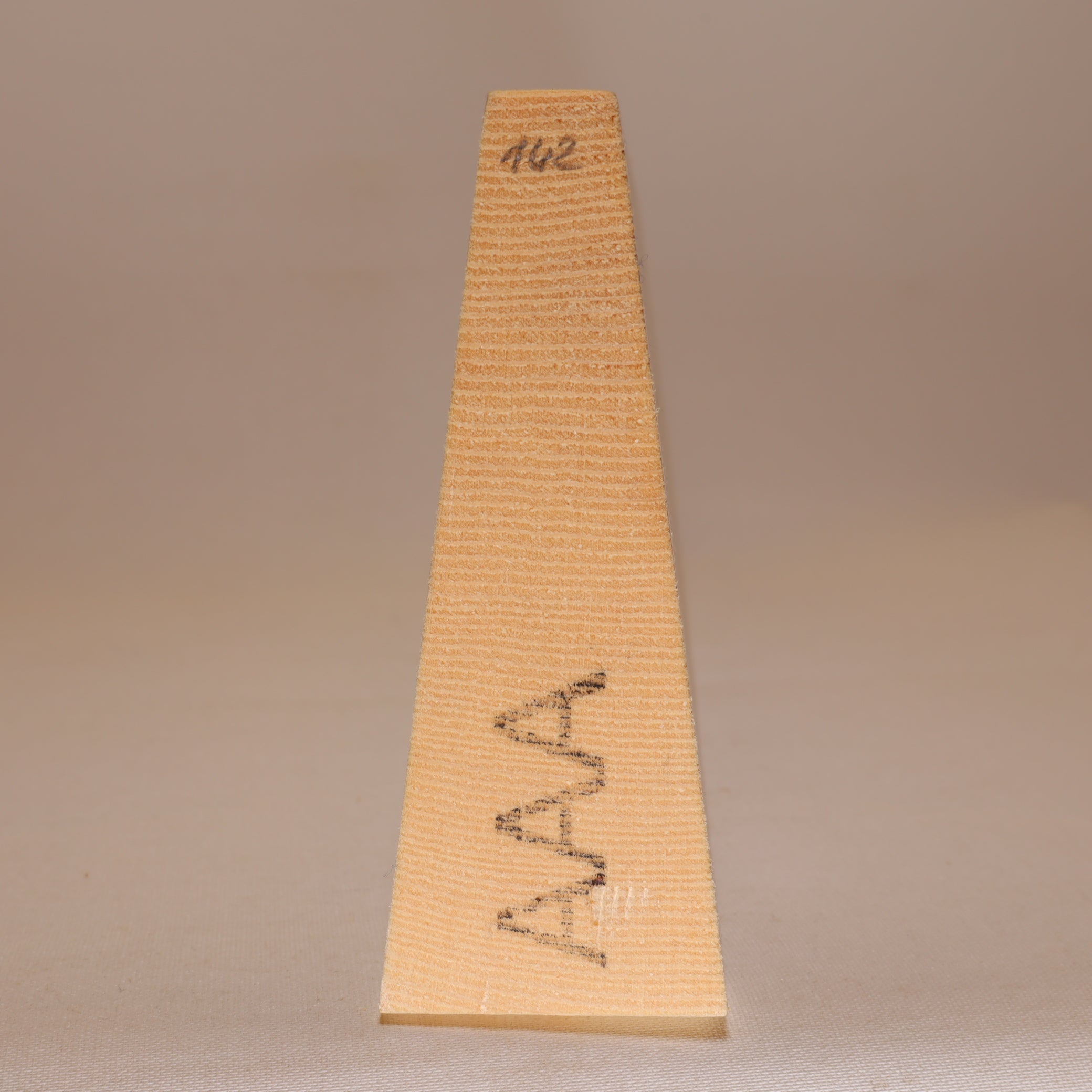 Spruce Top for Violin AAA (no. 142)