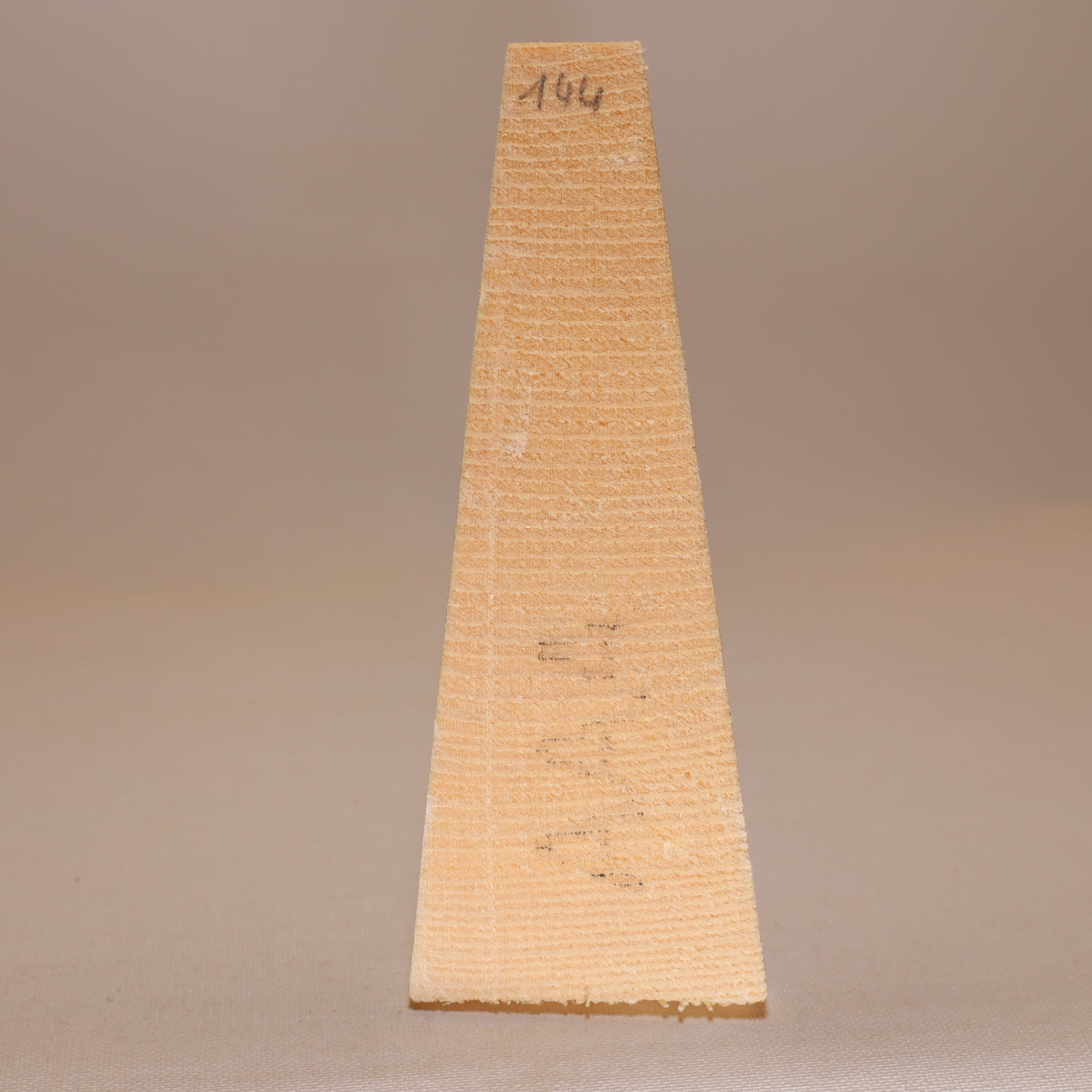 Spruce Top for Violin AAA (no. 144)
