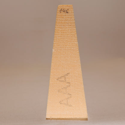 Spruce Top for Violin AAA (no. 146)