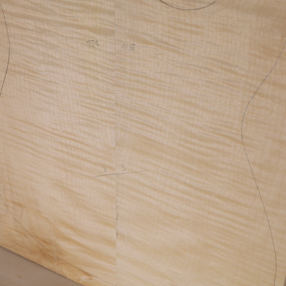 Maple Carved Top 2-piece for Electric Guitar AA (no. 1610)