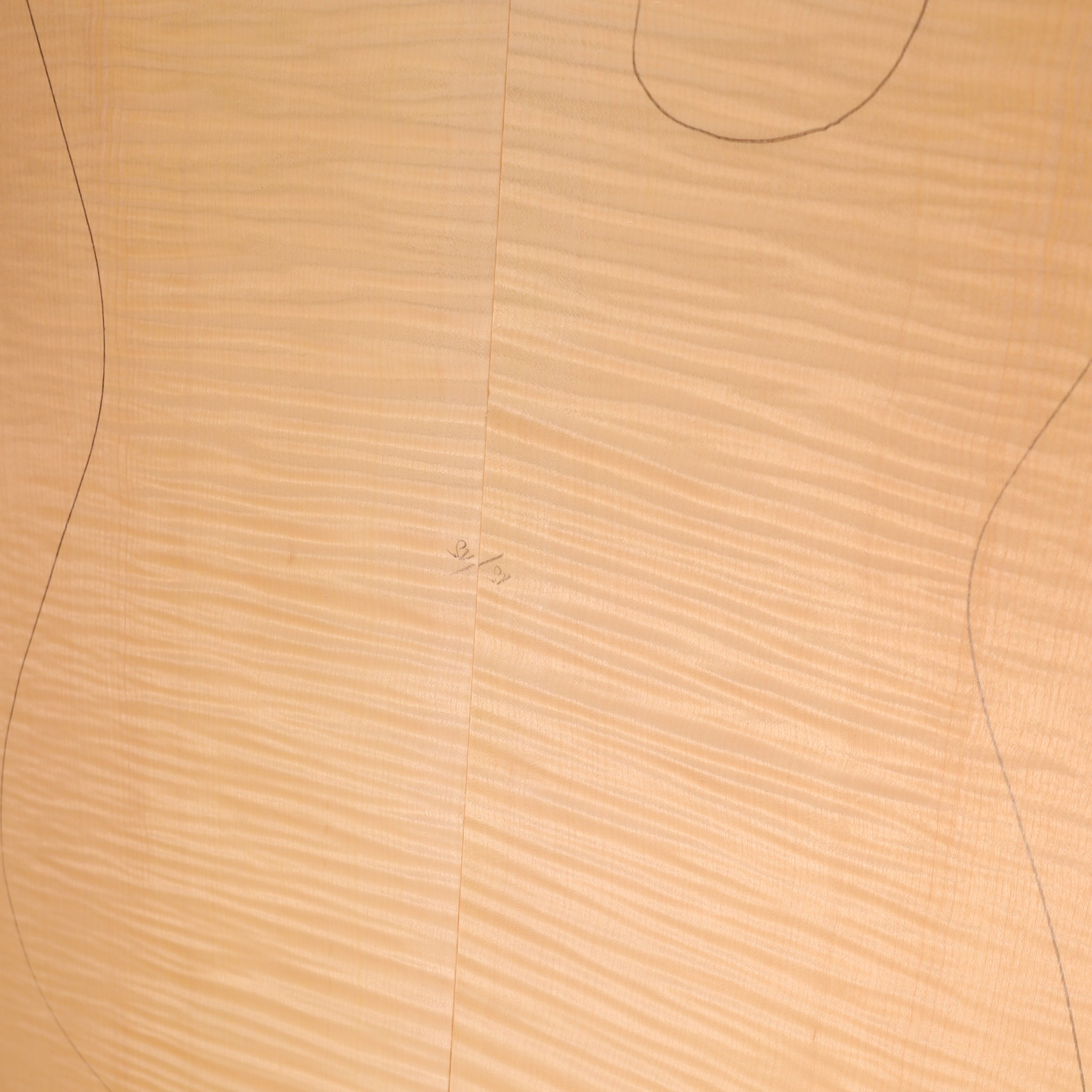 Maple Carved Top 2-piece for Electric Guitar AAA (no. 2186)