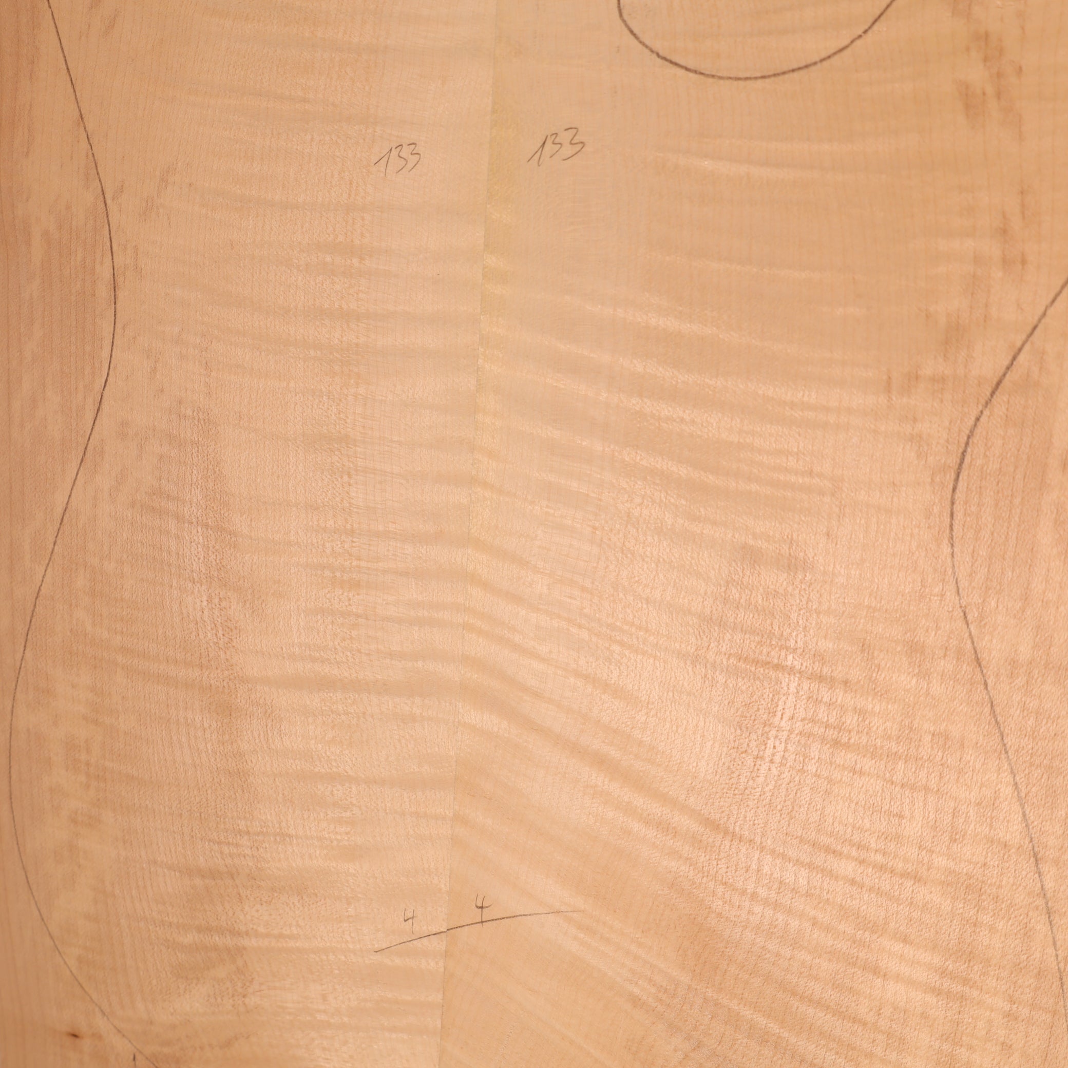 Maple Drop Top 2-piece for Electric Guitar AA (no. 2195)