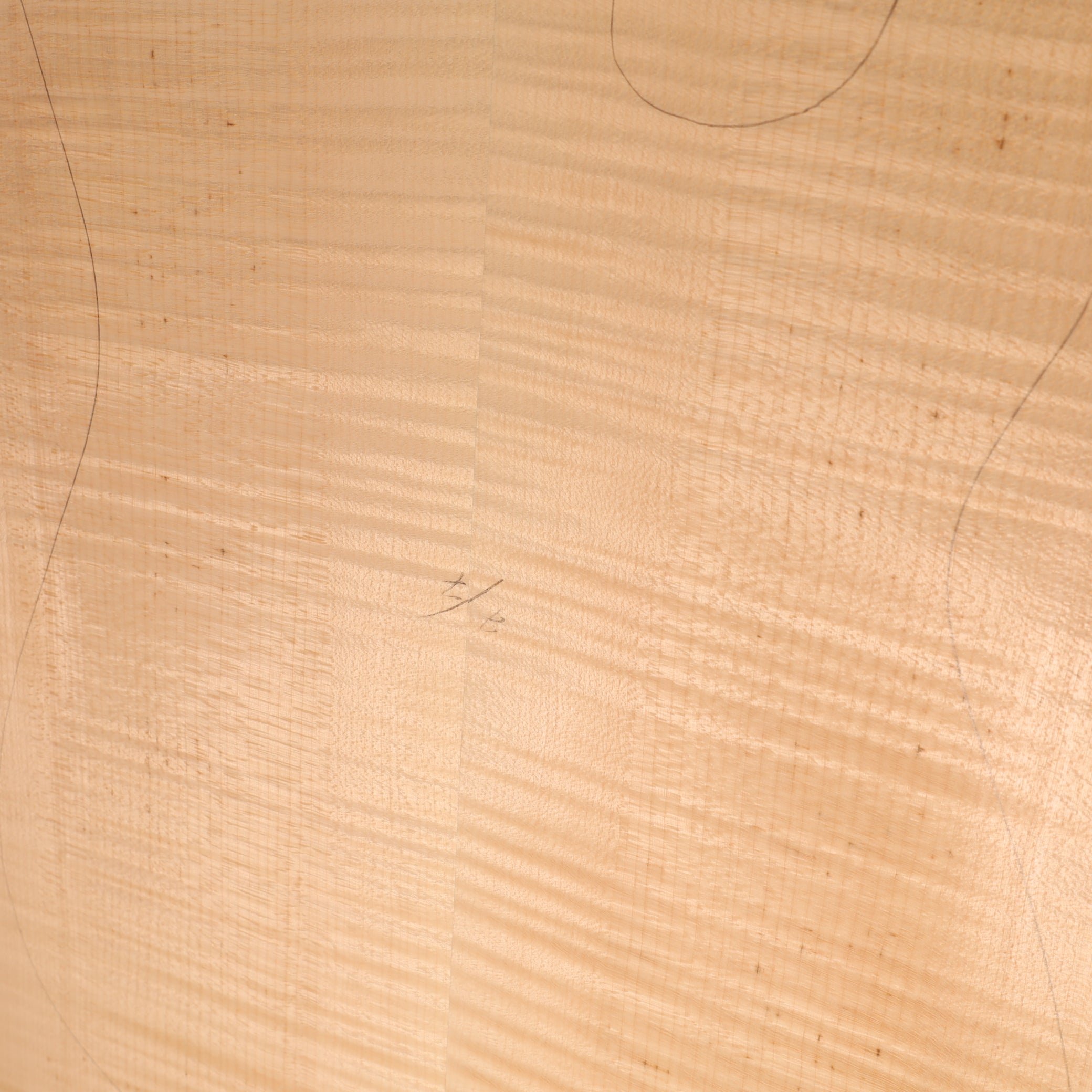 Ahorn Carved Top 2-teilig für E-Gitarre AAA (Nr. 2201)