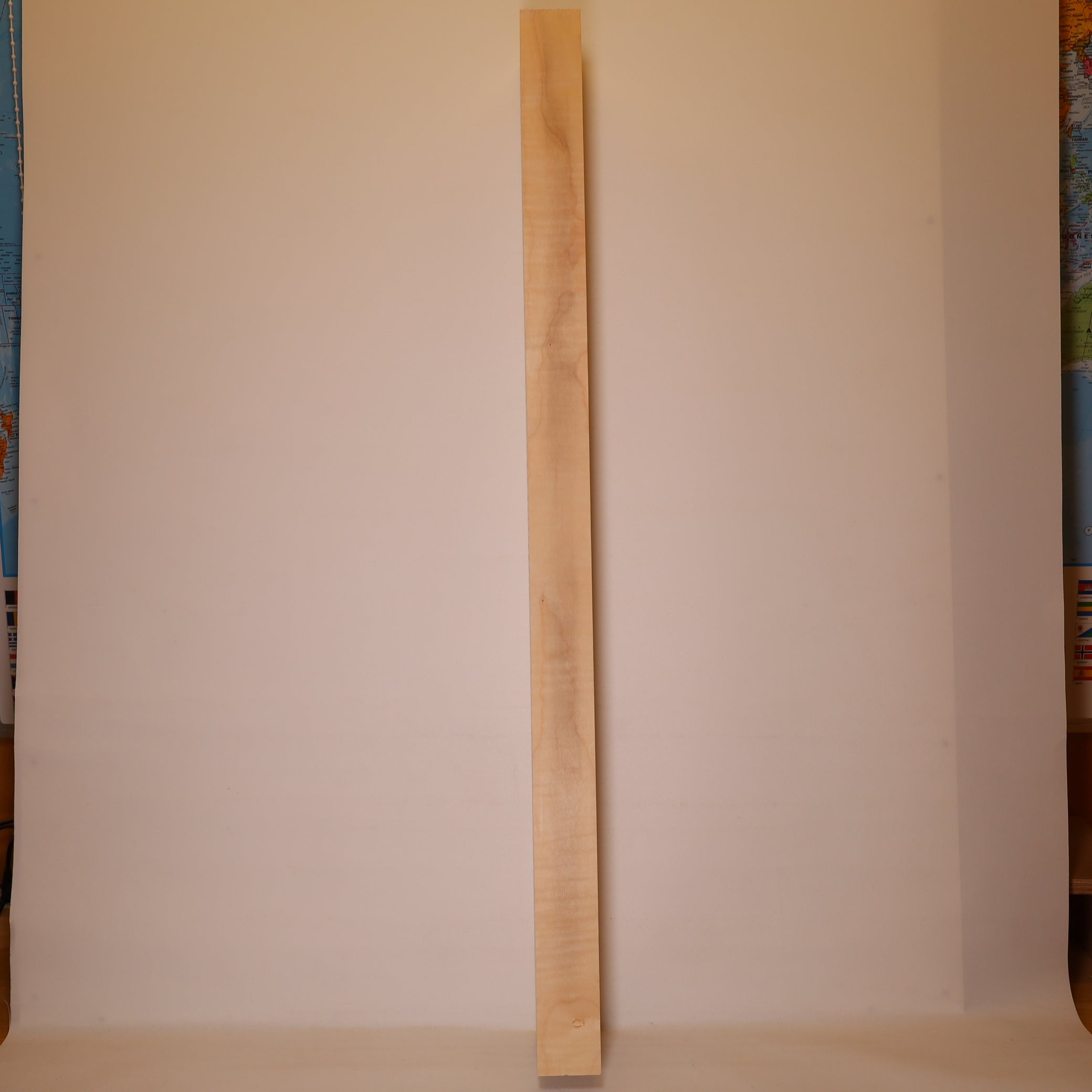 Ahorn Hals 900x100x50 mm AAA - mit Knospen (Nr. 2256)