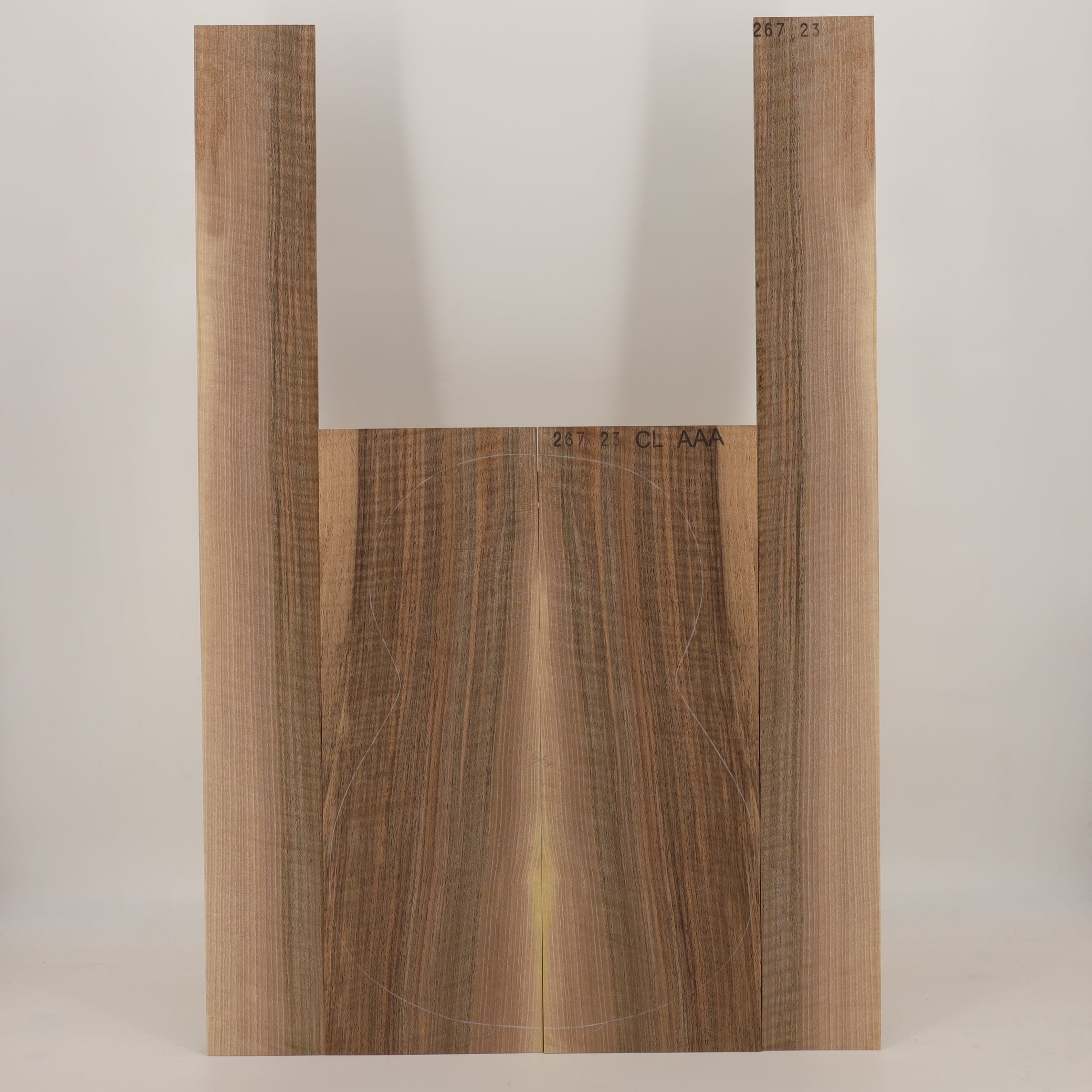 Walnut Set (Back/Sides) for Classical Guitar AAA (no. 2409)