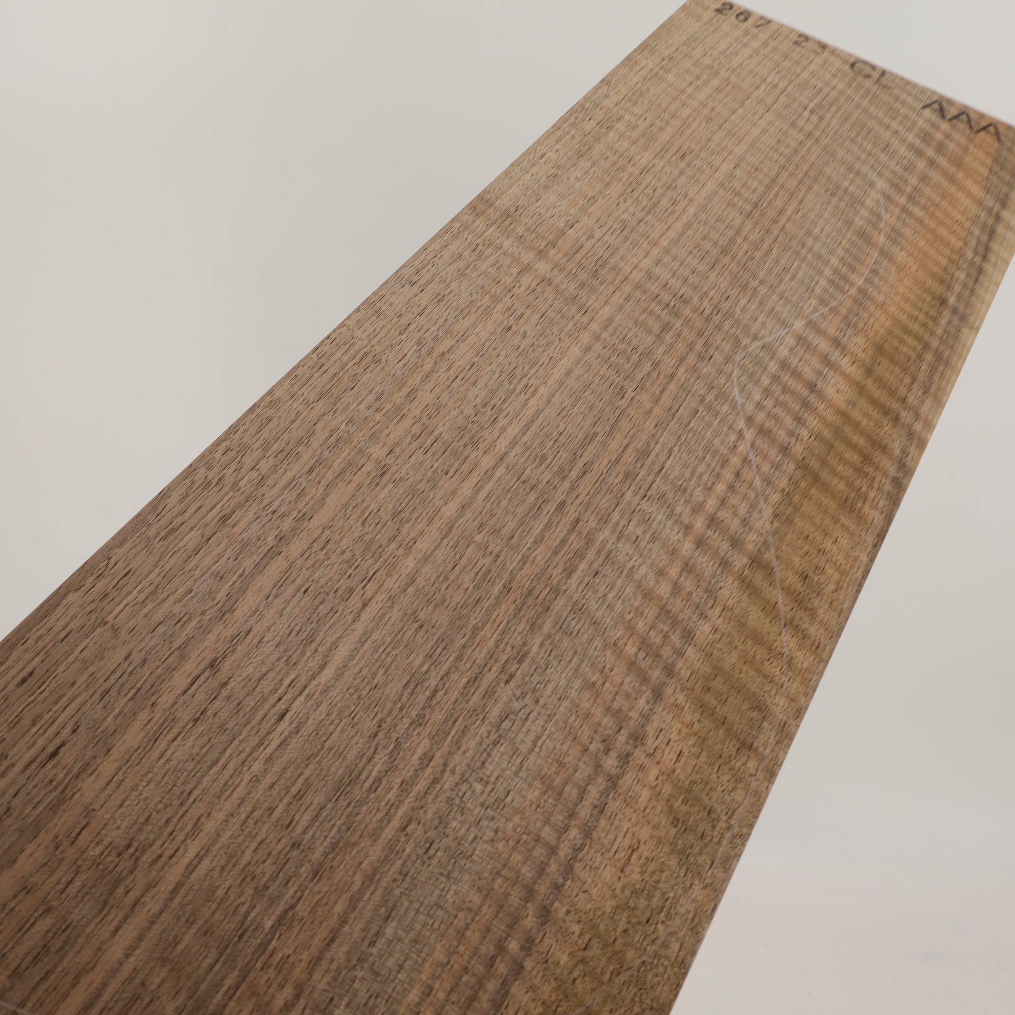 Walnut Set (Back/Sides) for Classical Guitar AAA (no. 2411)