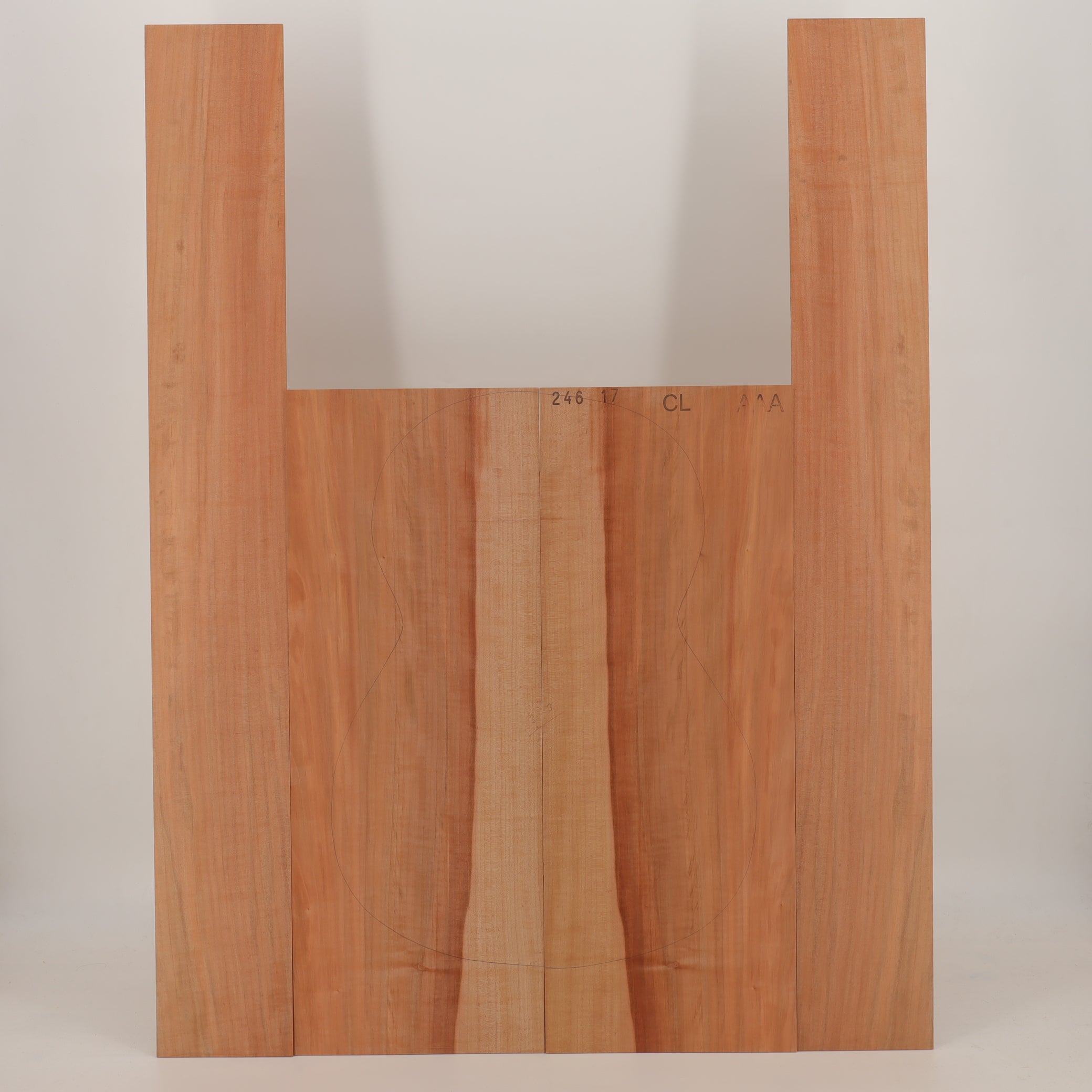 Pear Set (Back/Sides) for Classical Guitar AAA (no. 2413)