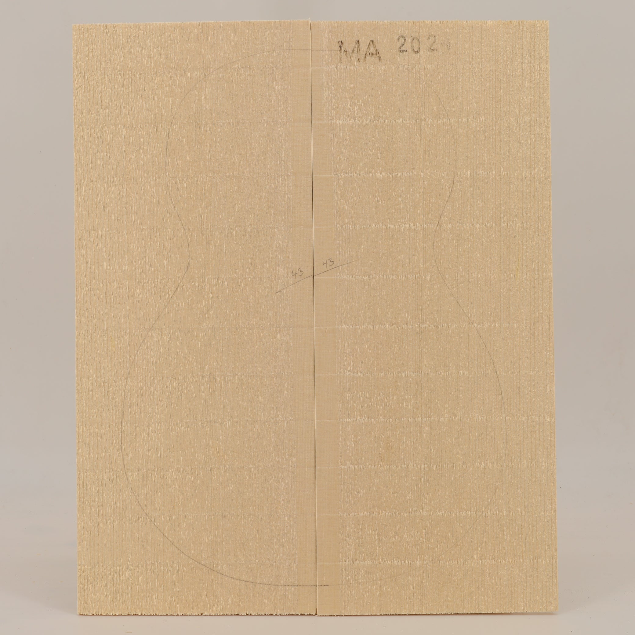 Spruce Top for Ukulele MA (no. 2577)