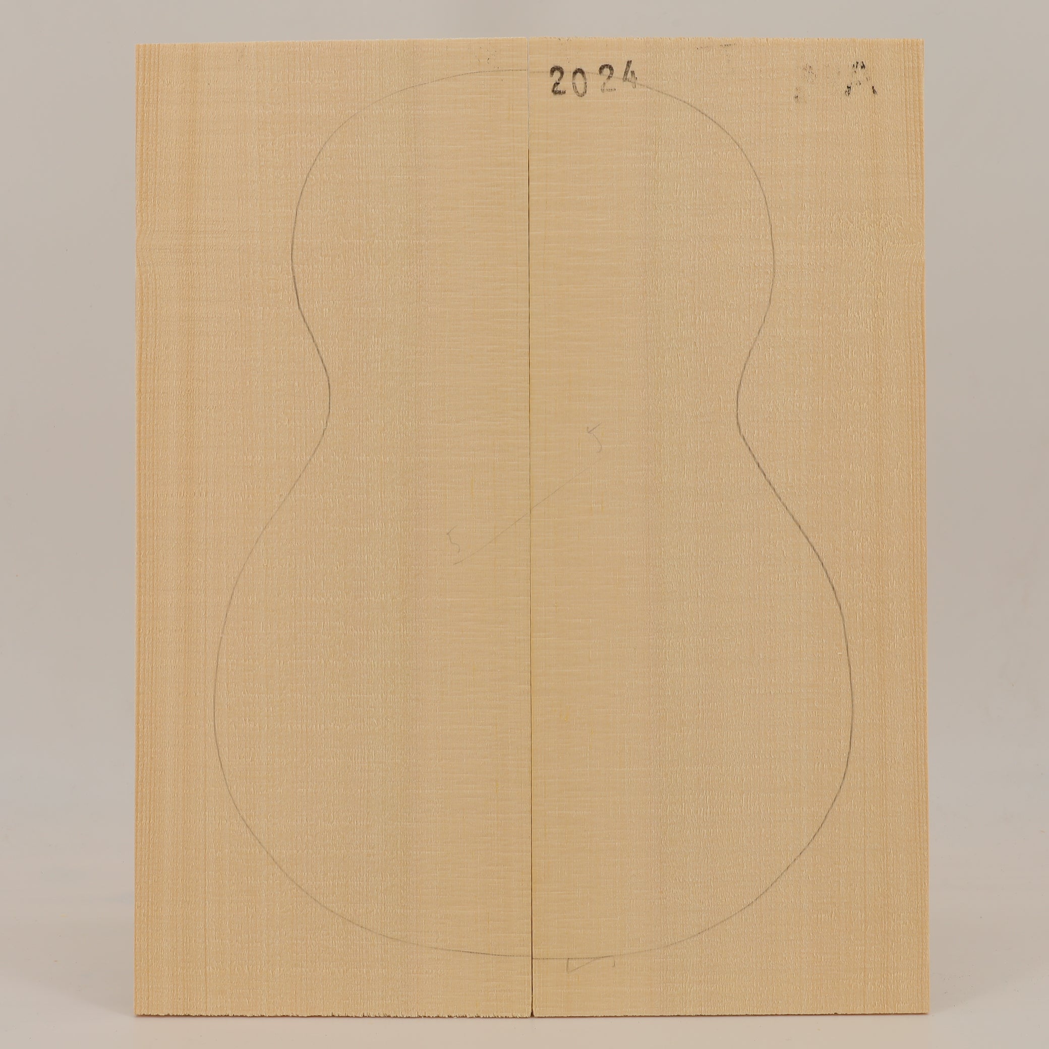 Spruce Top for Ukulele A (no. 2586)